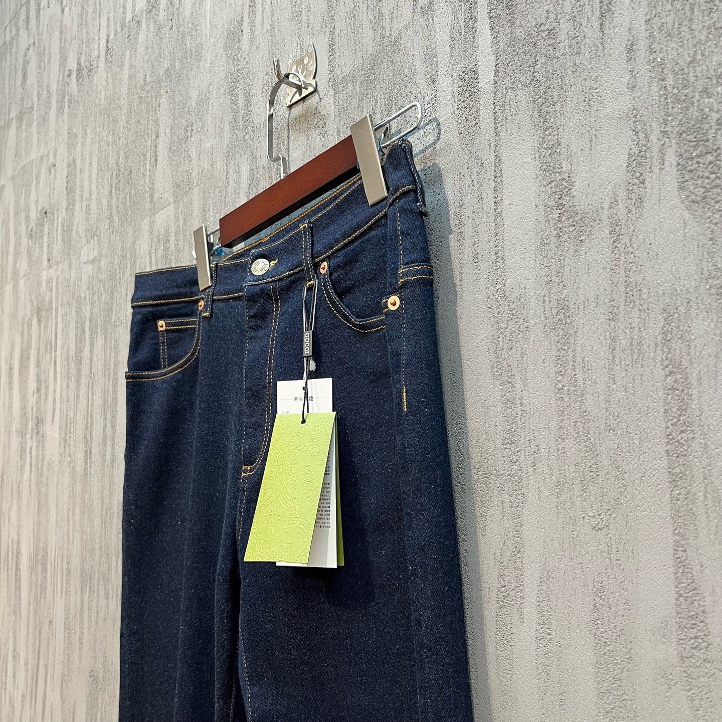 Gucci Gucci Dark Blue Jeans Size 34 Size 24" / US 00 / IT 34 - 5 Thumbnail