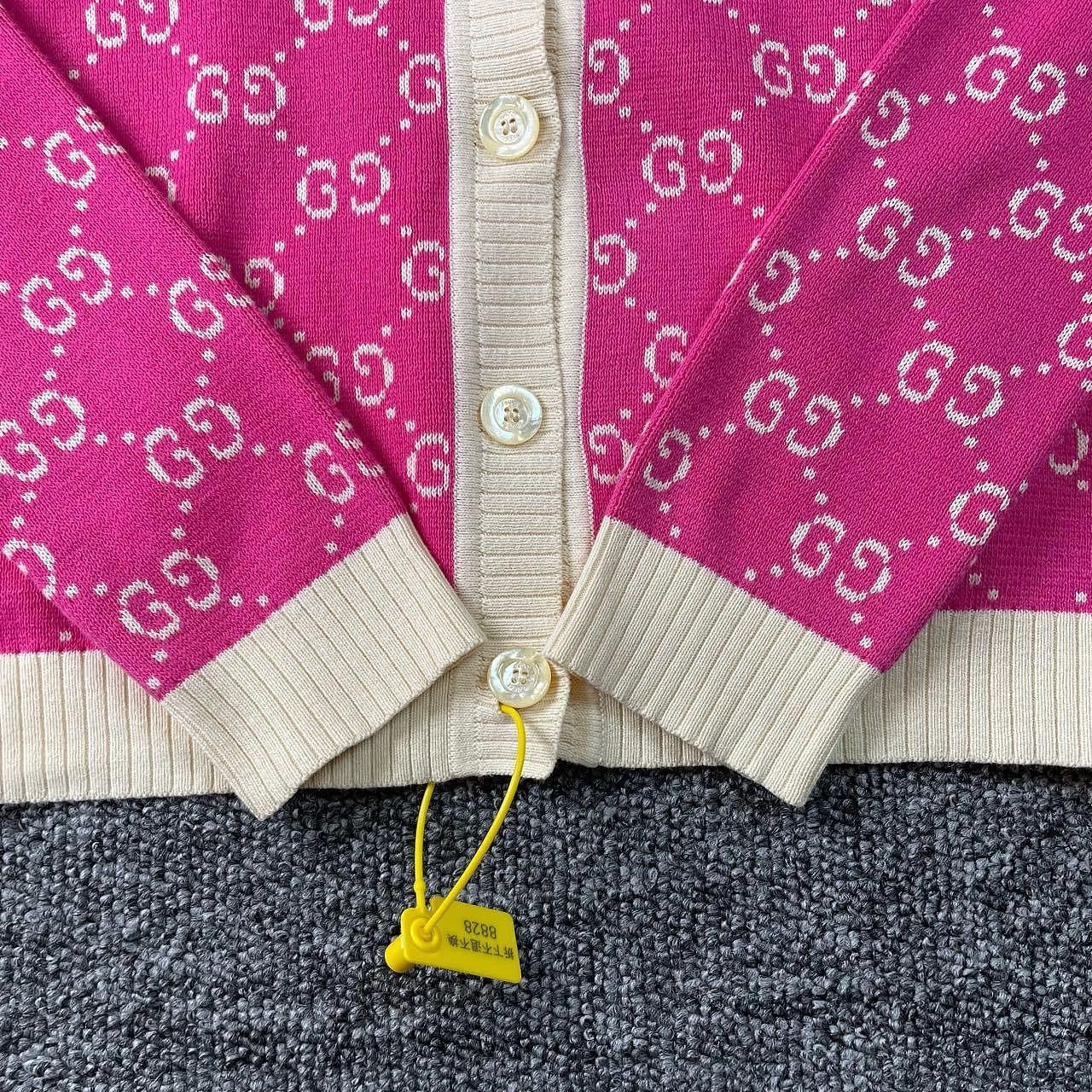 Gucci Gucci GG Logo Cardigan Size XS Size XS / US 0-2 / IT 36-38 - 5 Thumbnail