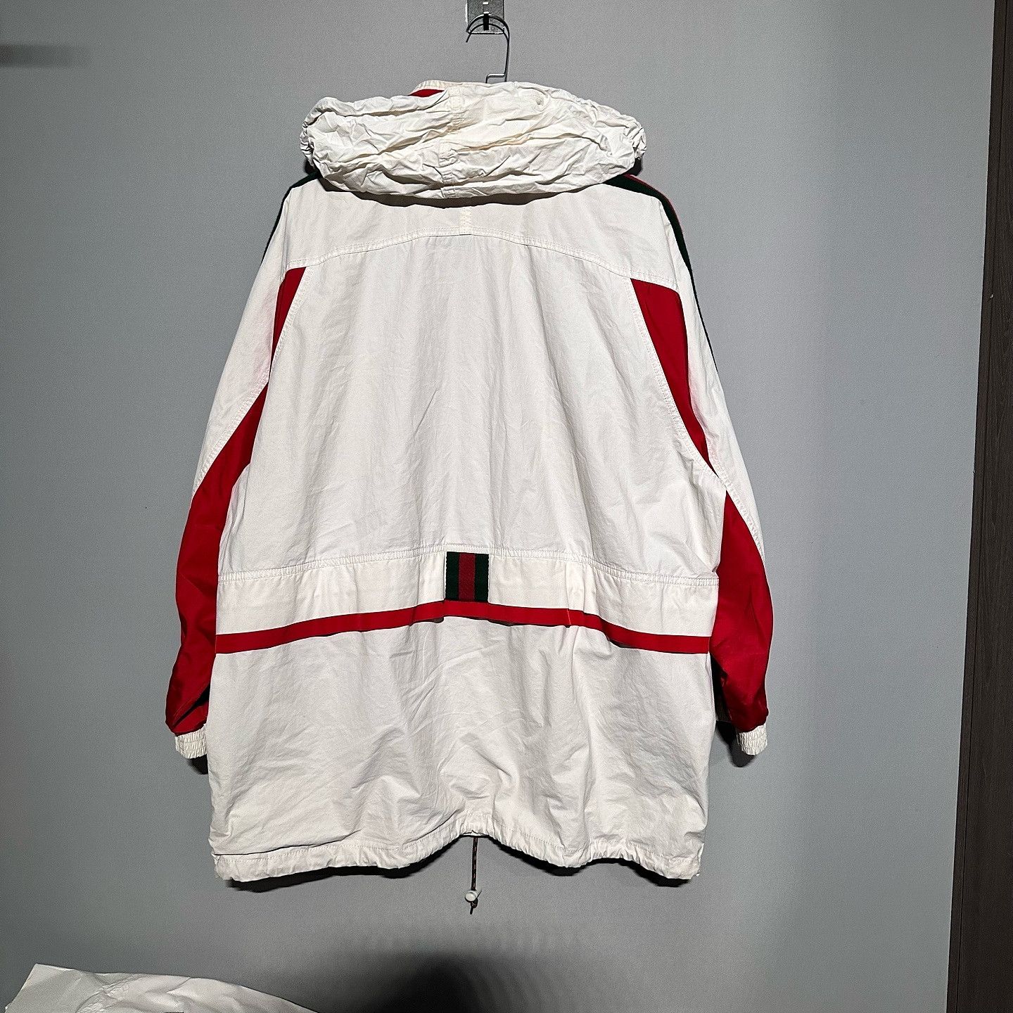Gucci Gucci Logo Patch Hooded Jacket Size 52 Size US L / EU 52-54 / 3 - 2 Thumbnail