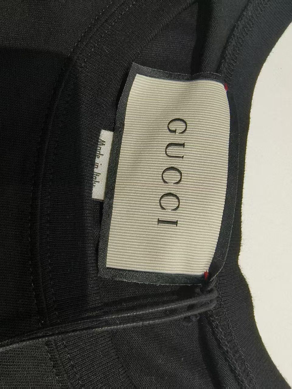Gucci Gucci Sequined Graphic T-Shirt Size XS Size XS / US 0-2 / IT 36-38 - 3 Thumbnail