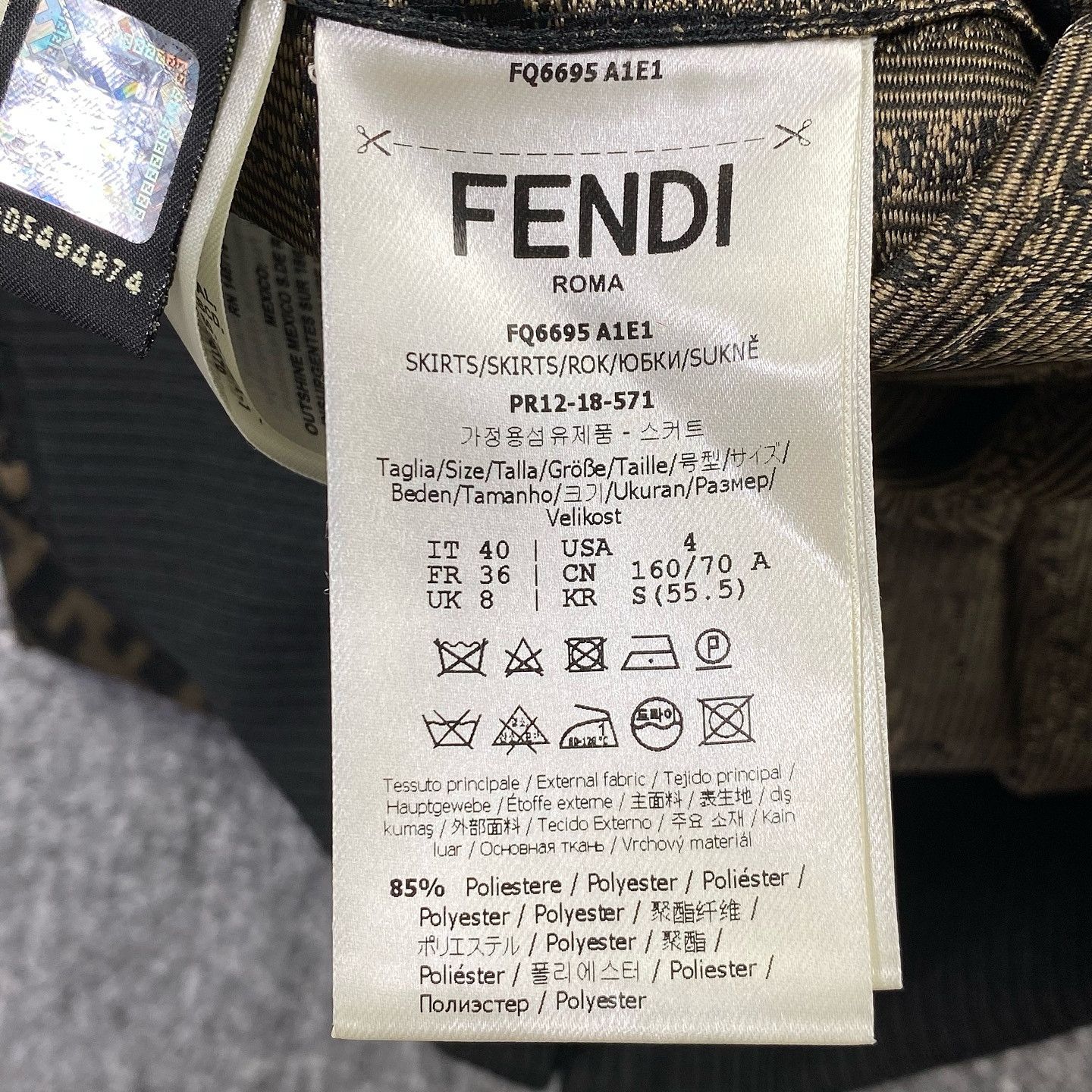 Fendi Fendi FF Logo Pleated Midi Skirt Size IT 40 Size 27" / US 4 / IT 40 - 4 Thumbnail