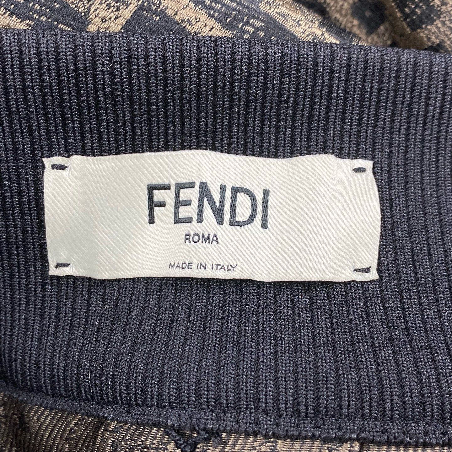 Fendi Fendi FF Logo Pleated Midi Skirt Size IT 40 Size 27" / US 4 / IT 40 - 3 Thumbnail