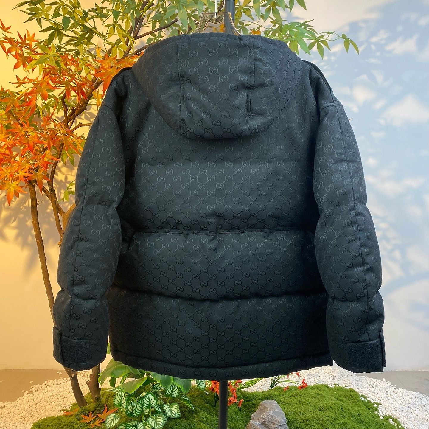 Gucci Gucci GG Monogram Down Jacket Size 38 Size XS / US 0-2 / IT 36-38 - 2 Thumbnail