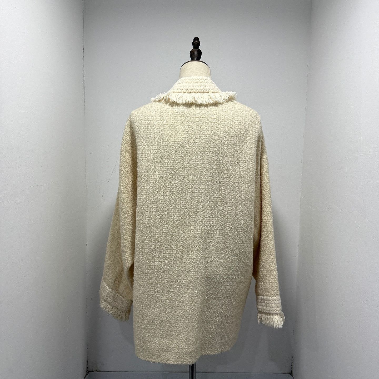 Gucci Gucci Fringe Trim Cardigan Size 40 Size S / US 4 / IT 40 - 2 Thumbnail