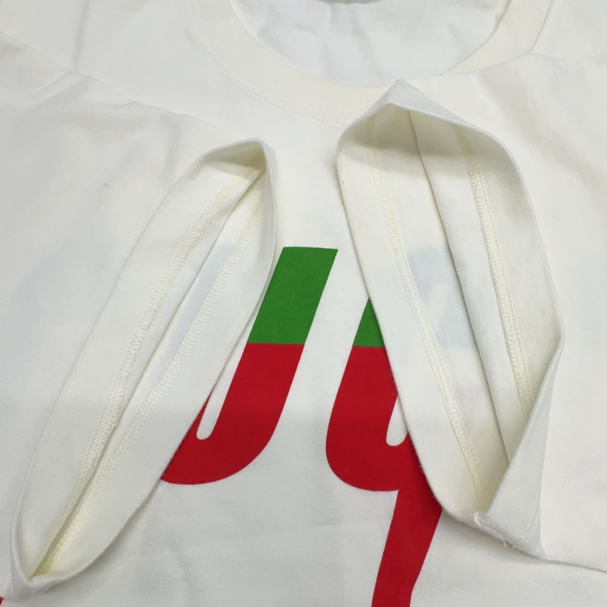 Gucci Gucci Blade Print T-Shirt Size L Size US L / EU 52-54 / 3 - 10 Thumbnail