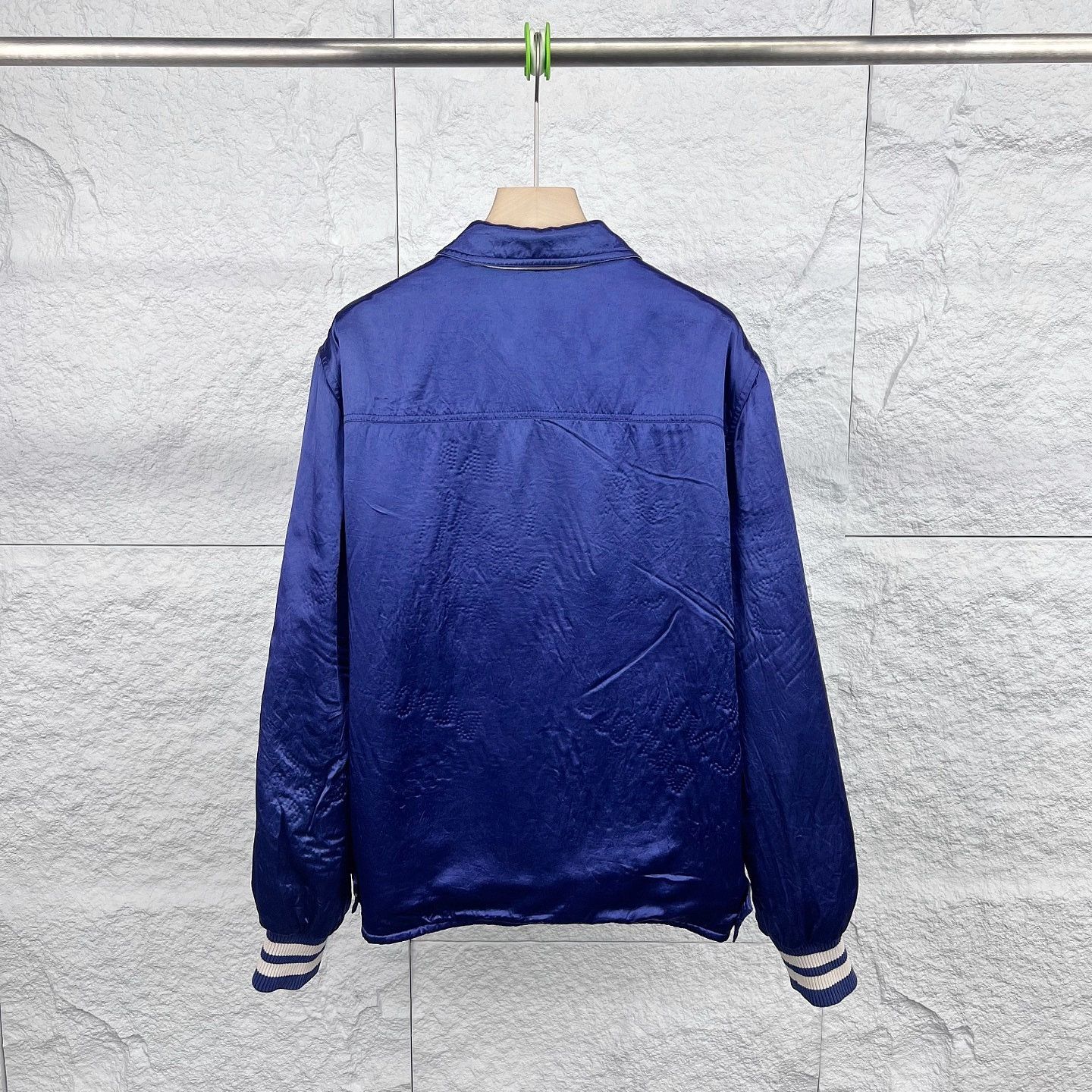 Gucci Gucci Reversible Logo Zip Jacket Size 46 Size US S / EU 44-46 / 1 - 6 Thumbnail