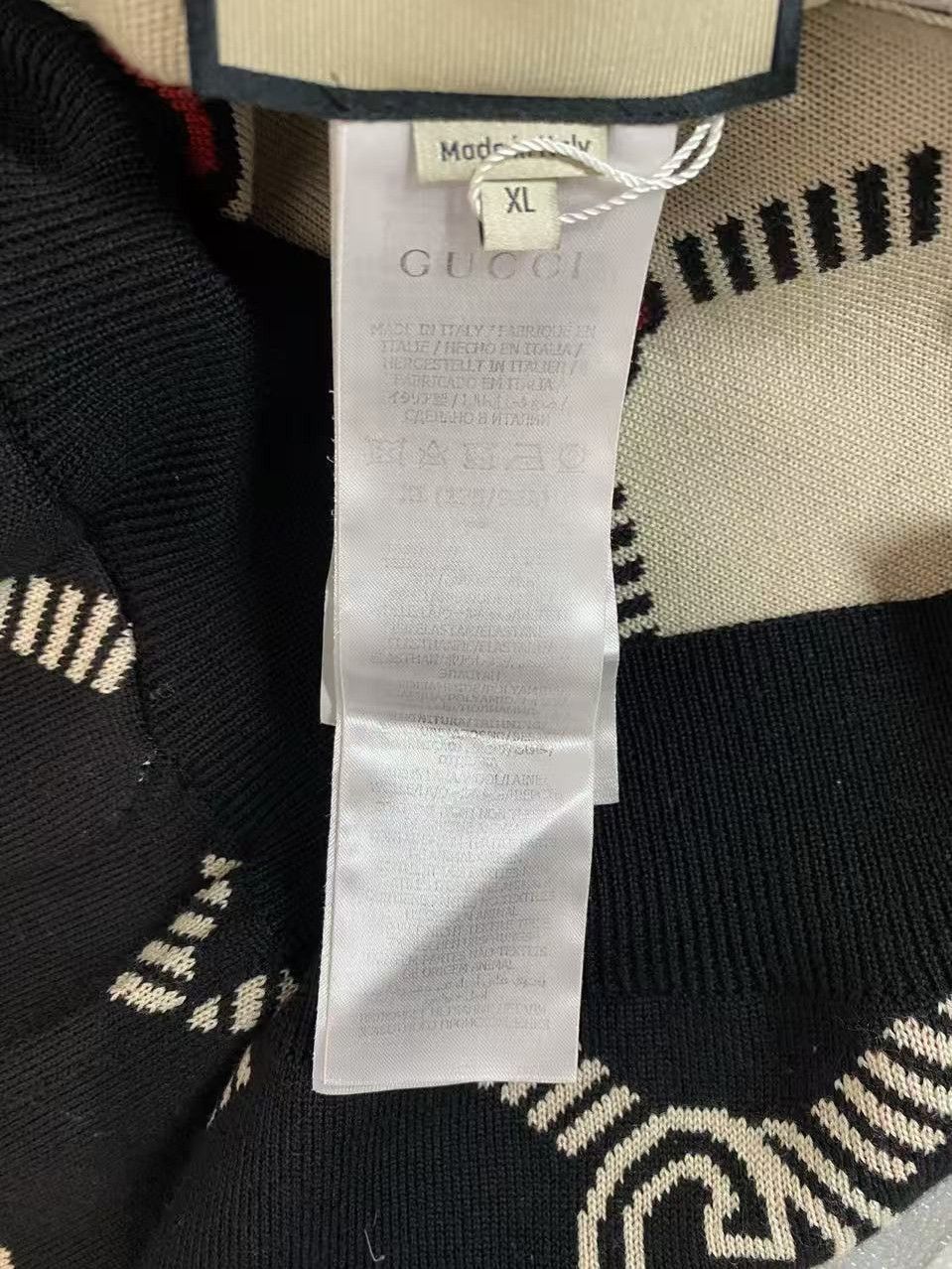 Gucci Gucci GG Monogram V-Neck Cardigan Size XL Size XL / US 12-14 / IT 48-50 - 4 Thumbnail