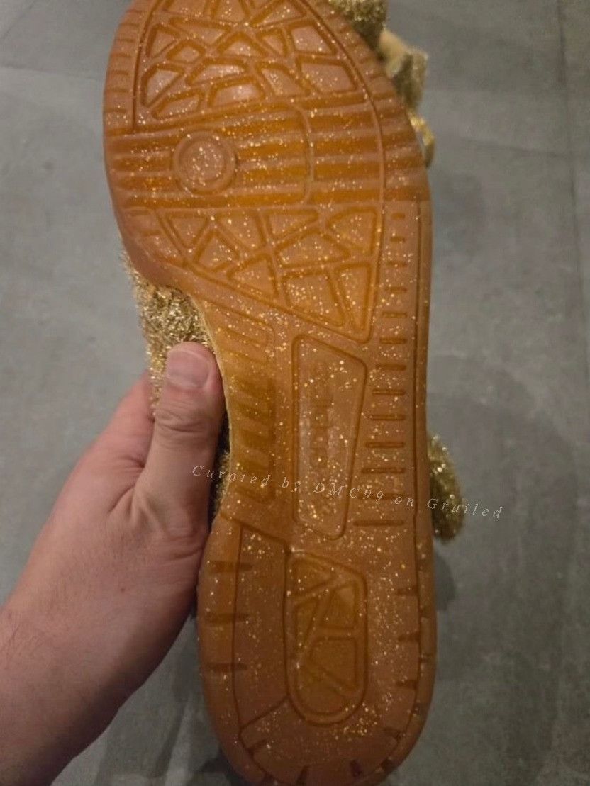 Jeremy Scott adidas x Jeremy Scott Gold Bear Size US 8.5 / EU 41-42 - 6 Thumbnail