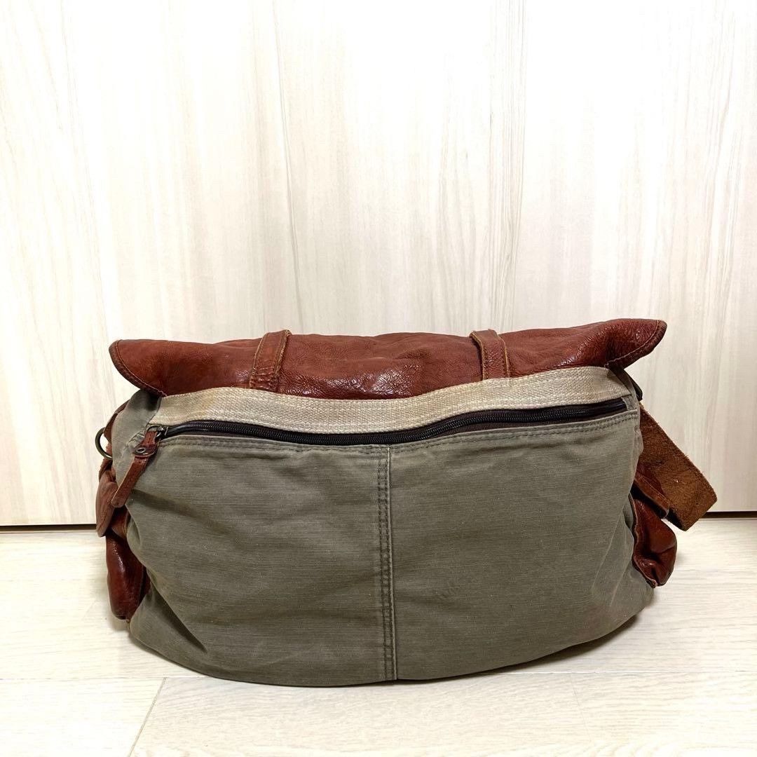 Vintage TOUGH JEANSMITH Vintage Waxed Leather Crossbody Bag Size ONE SIZE - 4 Thumbnail