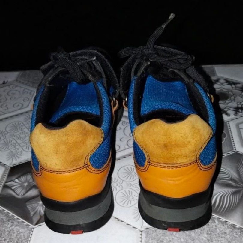 Prada Prada Sport Vintage Flat Sneakers Size US 4.5 / IT 34.5 - 3 Thumbnail