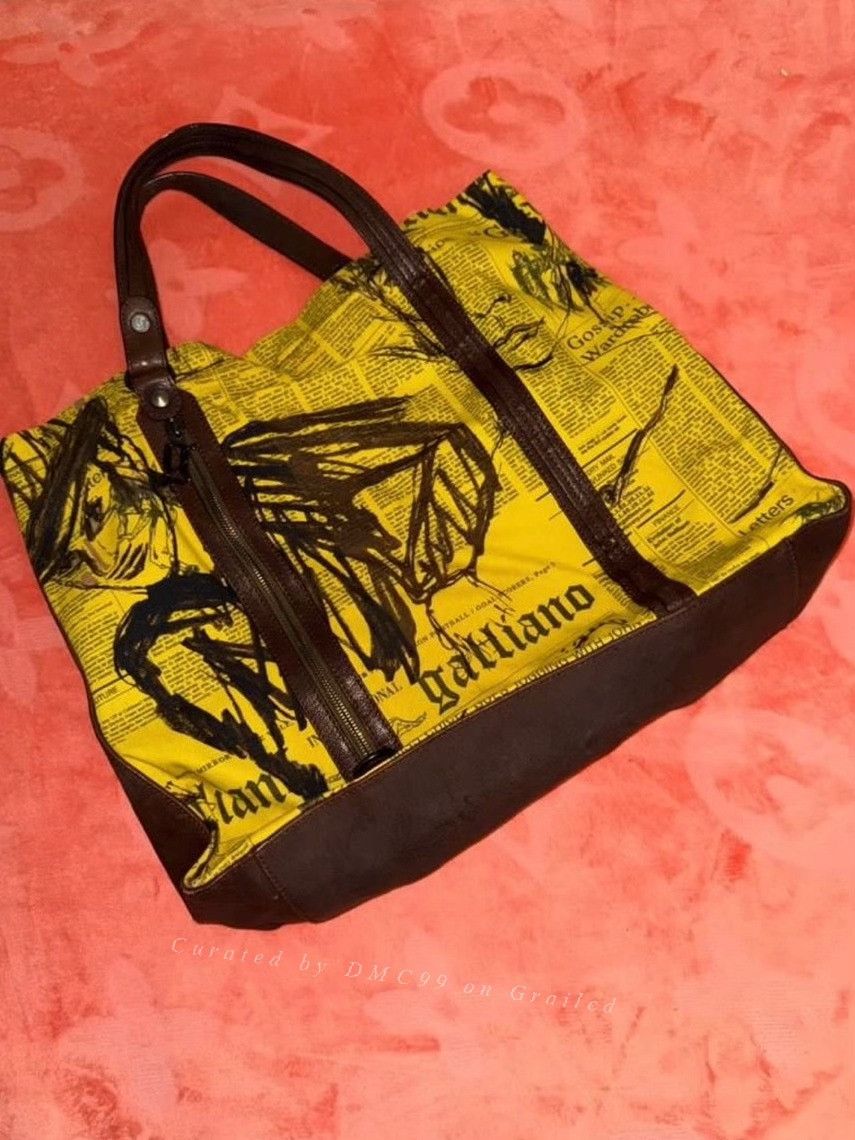 John Galliano John Galliano Newspaper Print Color Block Tote Size ONE SIZE - 2 Thumbnail