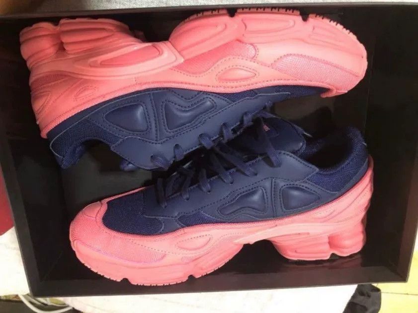 Raf Simons Raf Simons x Adidas Ozweego Size US 11 / EU 44 - 2 Thumbnail