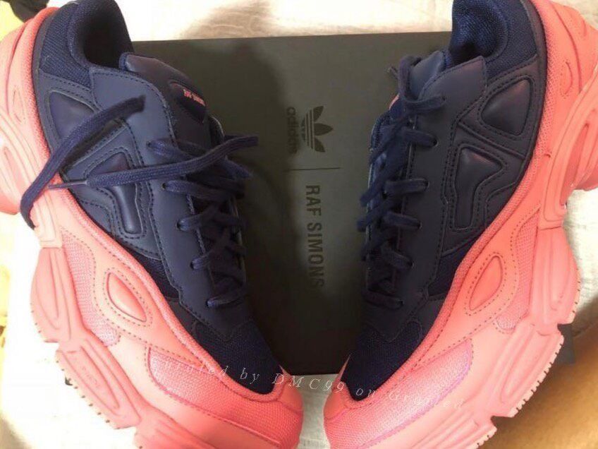 Raf Simons Raf Simons x Adidas Ozweego Size US 11 / EU 44 - 3 Thumbnail