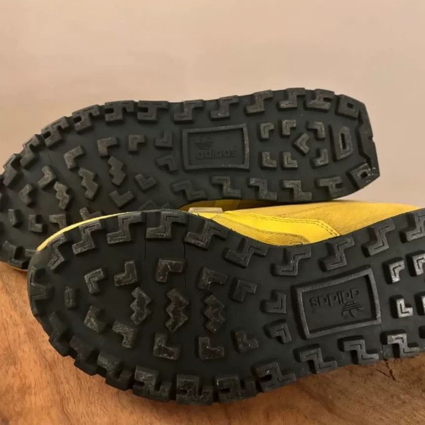 Raf Simons Raf Simons x Adidas Ozweego Size US 8 / EU 41 - 7 Thumbnail
