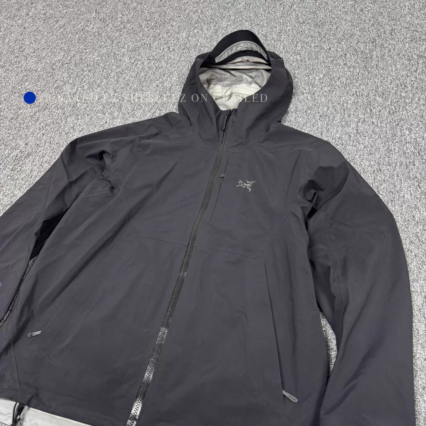 Arc'teryx Black Hooded Jacket with Zip Closure - Size M Size US M / EU 48-50 / 2 - 3 Thumbnail