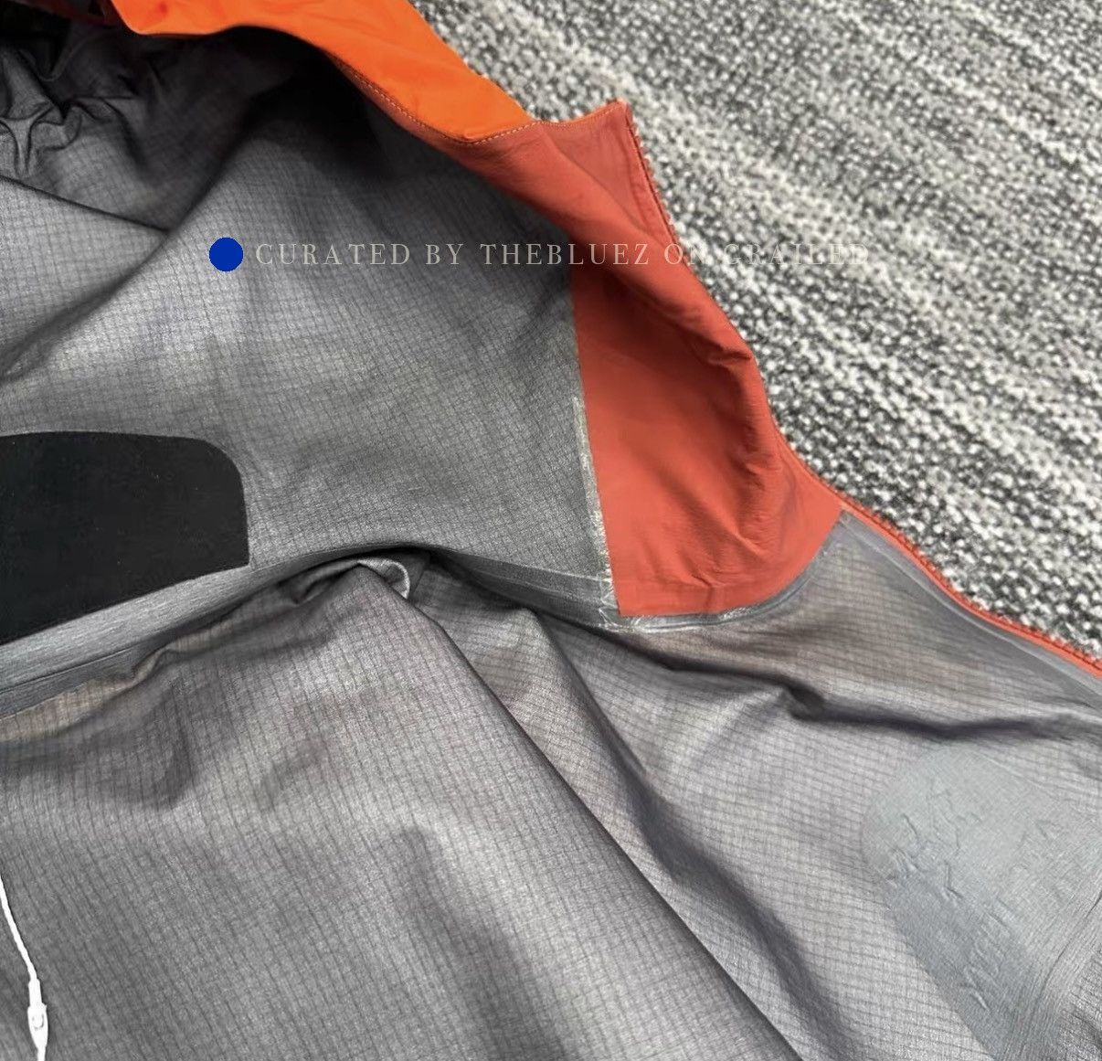 Arc'teryx Orange Hooded Zip-Up Jacket Size L Size US L / EU 52-54 / 3 - 8 Thumbnail