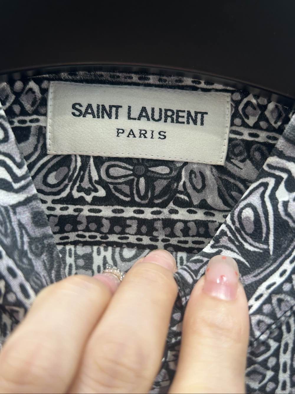 Saint Laurent Paris Gray Patterned Long Sleeve Button-Up Shirt Size US M / EU 48-50 / 2 - 3 Thumbnail