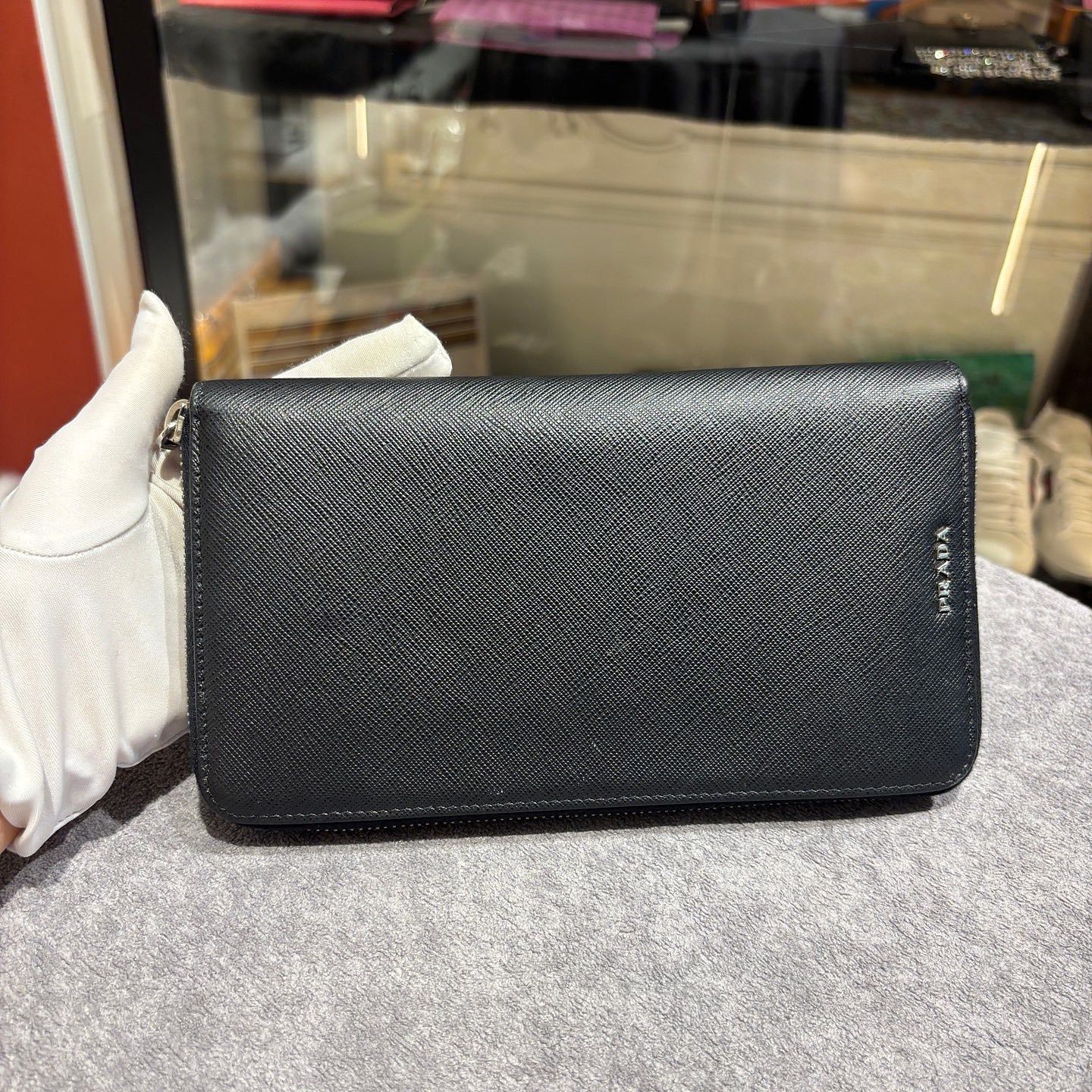 Prada Black Zip-Around Wallet with Rocket Emblem Size ONE SIZE - 3 Thumbnail