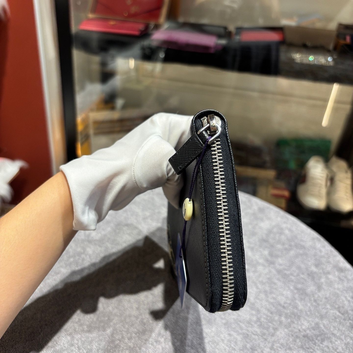 Prada Black Zip-Around Wallet with Rocket Emblem Size ONE SIZE - 5 Thumbnail