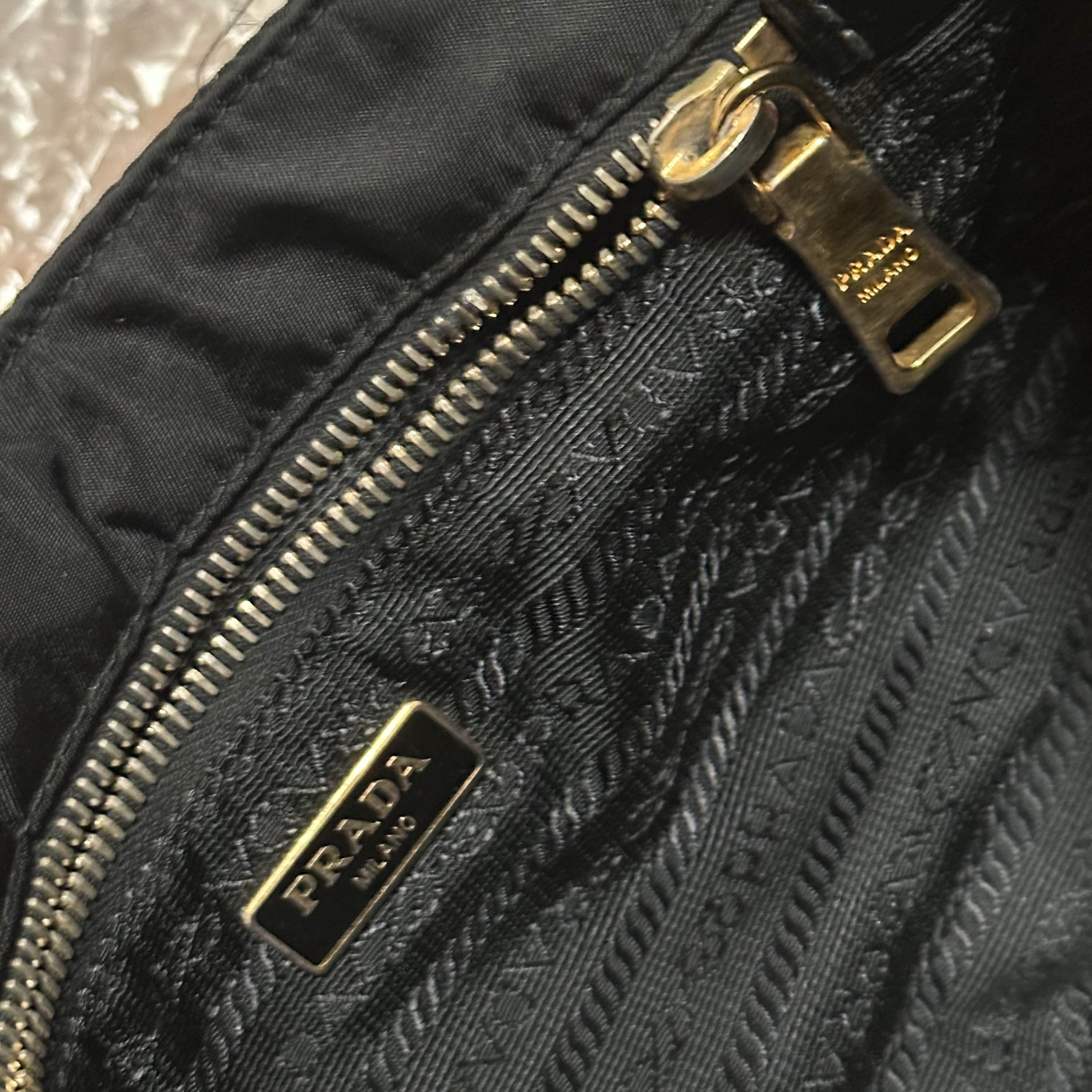 Prada Black Crossbody Bag with Buckle Closure Size ONE SIZE - 6 Thumbnail