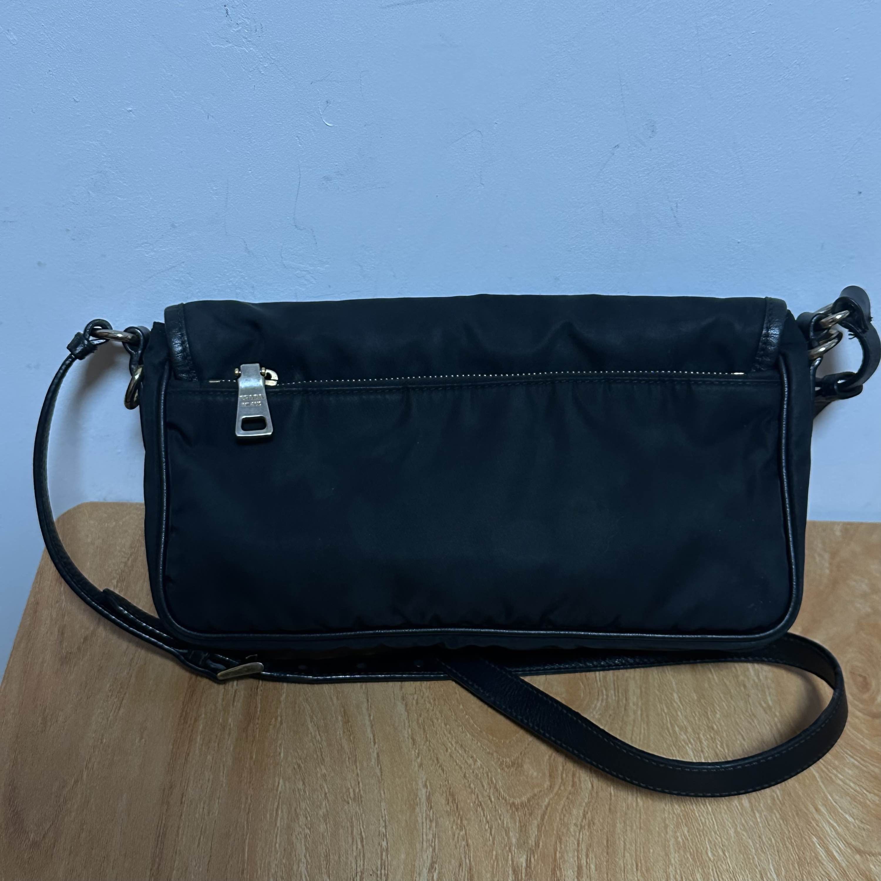 Prada Black Crossbody Bag with Buckle Closure Size ONE SIZE - 3 Thumbnail