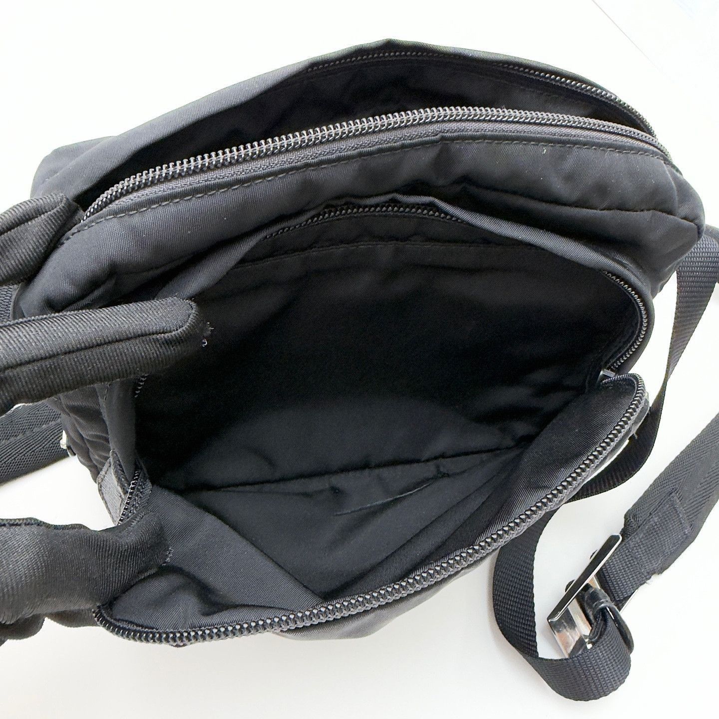 Prada Black Nylon Crossbody Bag with Adjustable Strap Size ONE SIZE - 20 Thumbnail