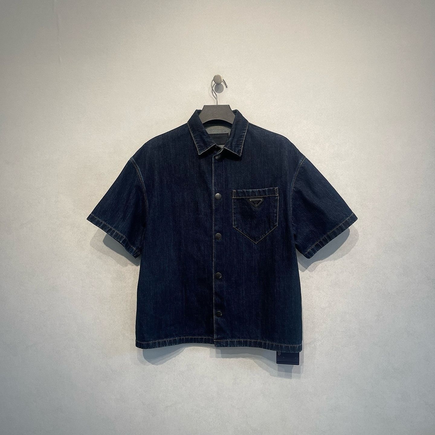 Prada Blue Denim Short Sleeve Button-Up Shirt Size US L / EU 52-54 / 3 - 6 Thumbnail