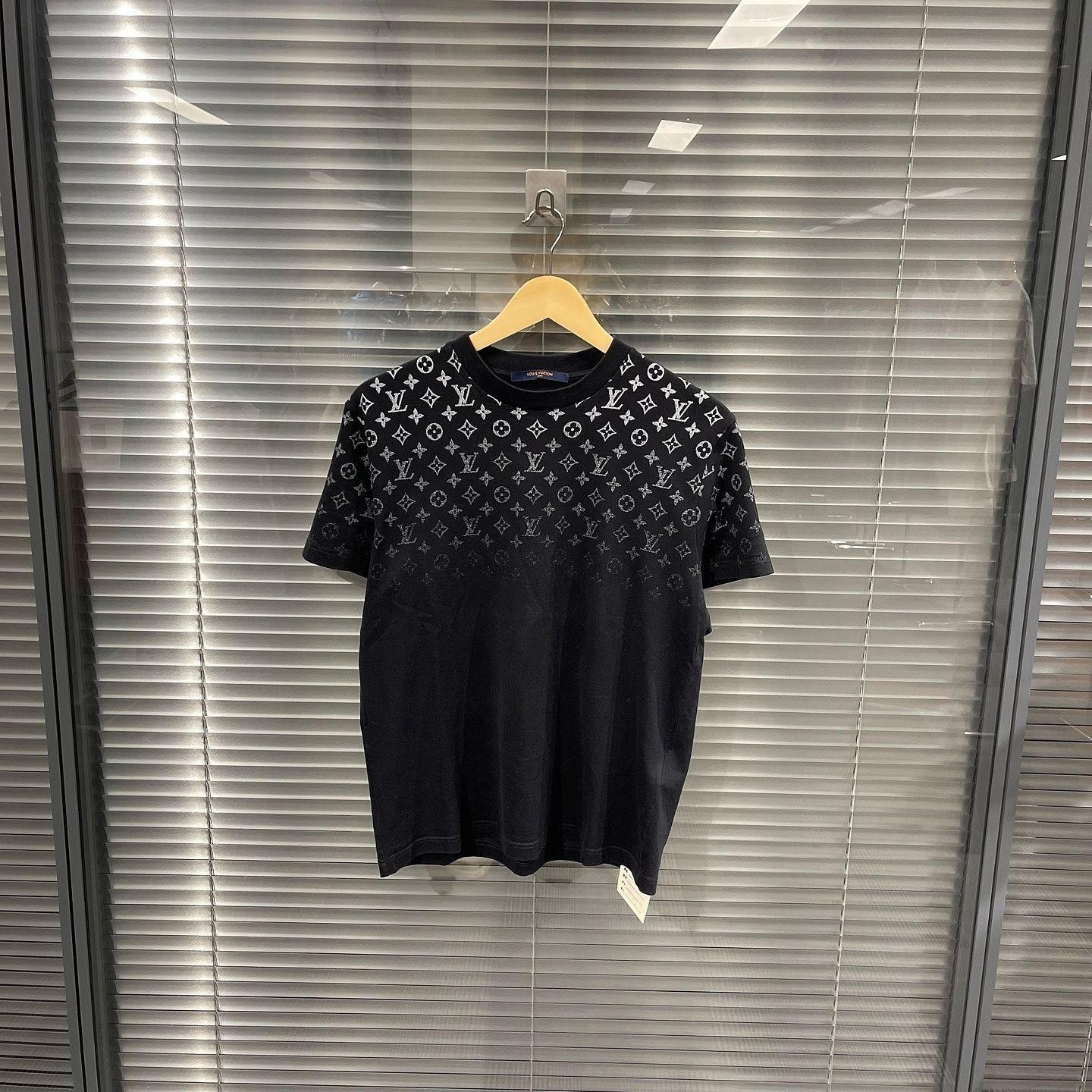 Louis Vuitton Black Patterned Short-Sleeve T-Shirt Size US XS / EU 42 / 0 - 6 Thumbnail