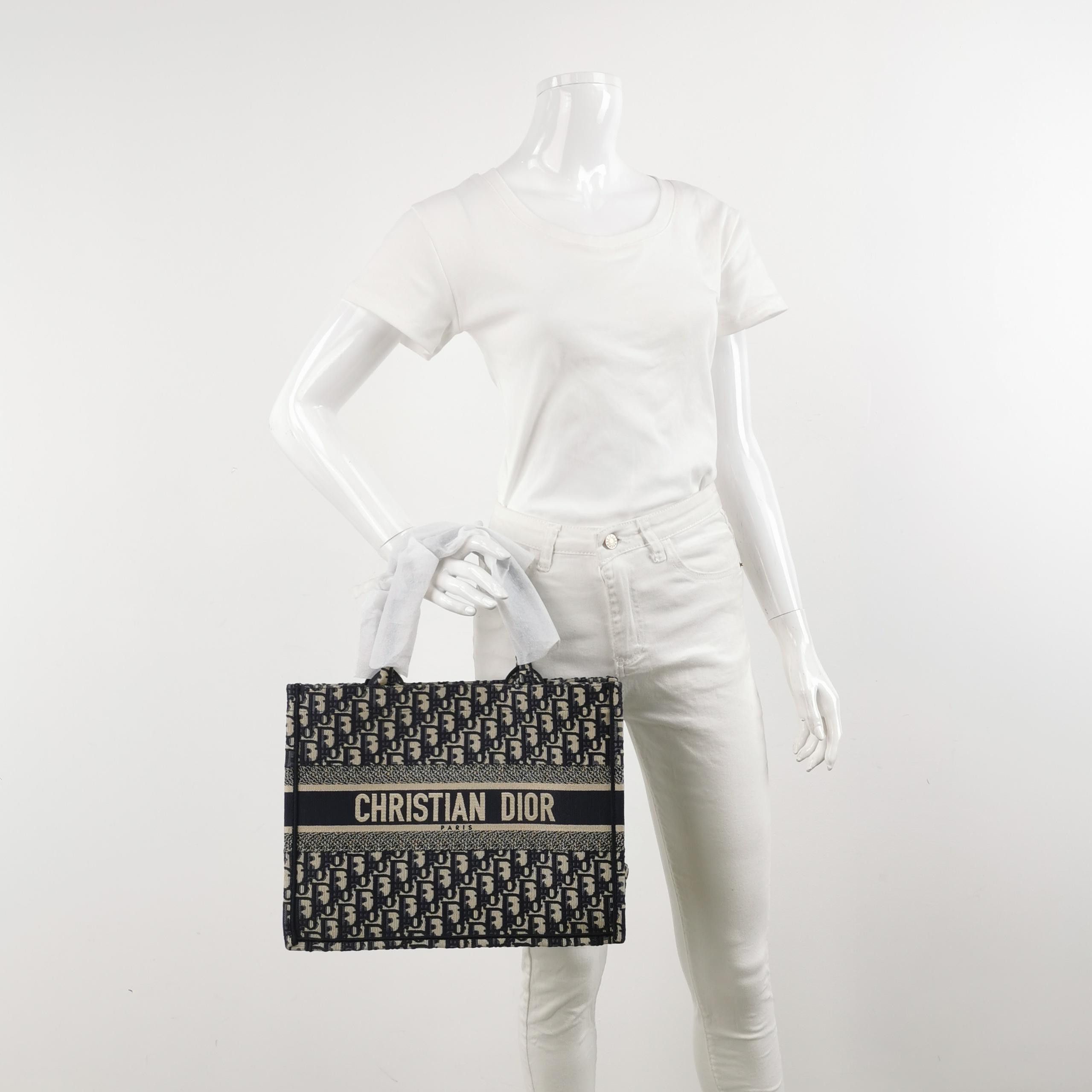 Dior Dior Women os Tote Bags Size ONE SIZE - 2 Thumbnail