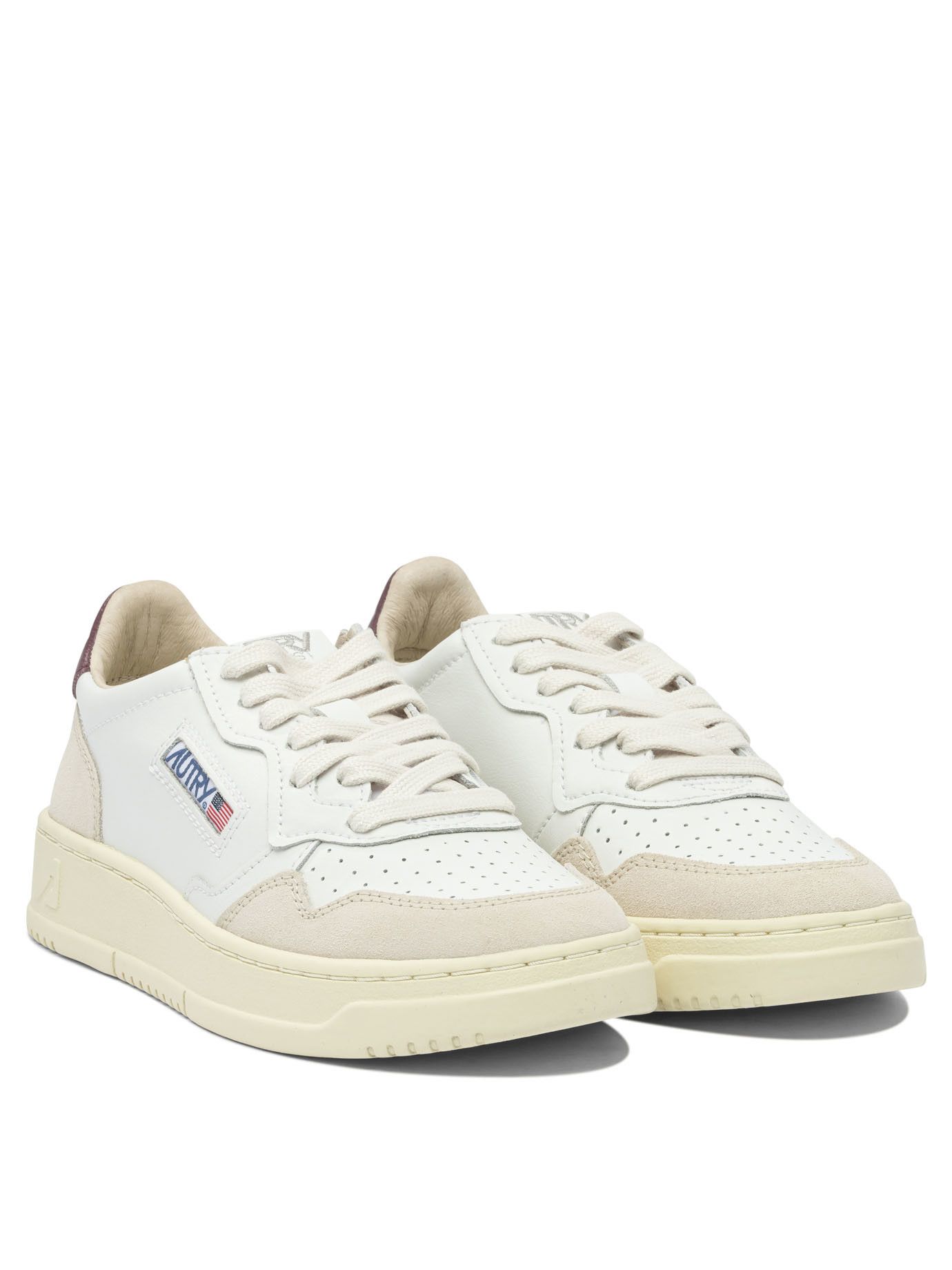 AUTRY Autry Medalist Low Sneakers IT 39 Women - USA Duties Paid Size US 9 / IT 39 - 2 Thumbnail
