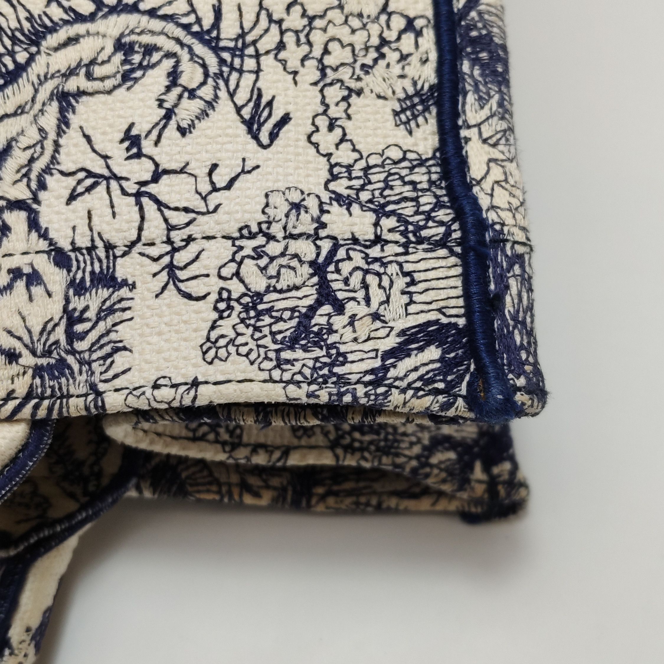 Dior Dior Women os Tote Bags Size ONE SIZE - 9 Thumbnail