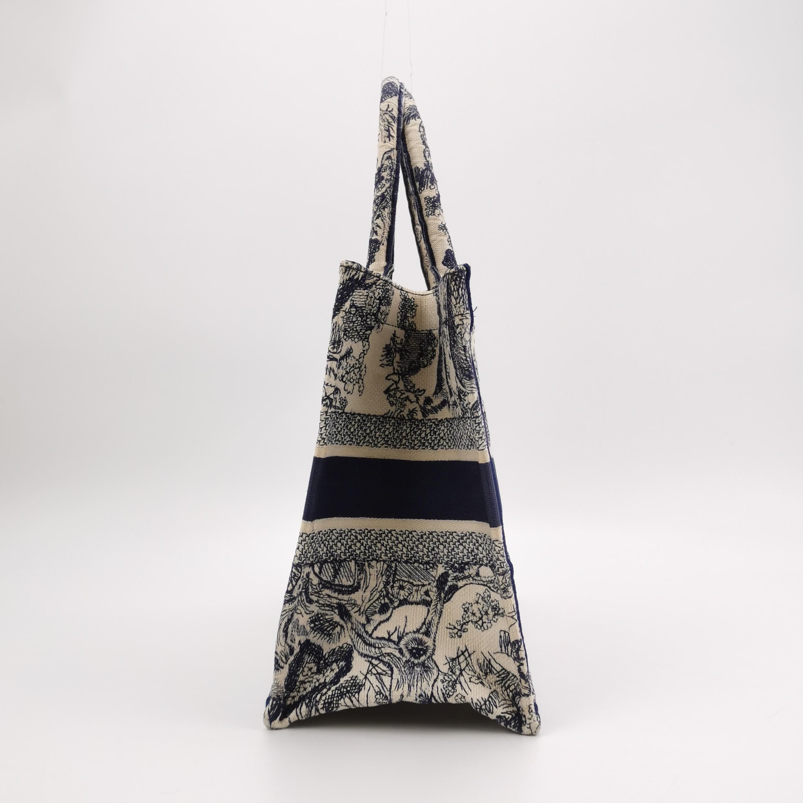 Dior Dior Women os Tote Bags Size ONE SIZE - 3 Thumbnail