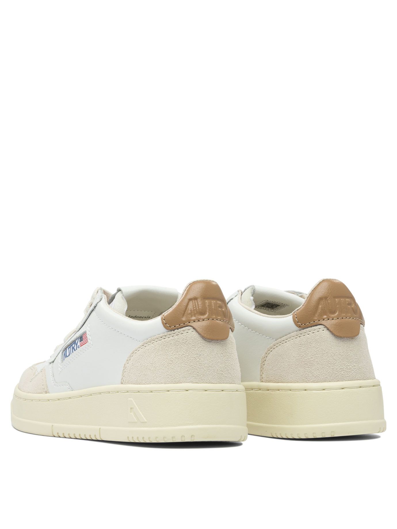 AUTRY Autry Medalist Low Sneakers IT 37 Women - USA Duties Paid Size US 7 / IT 37 - 4 Thumbnail