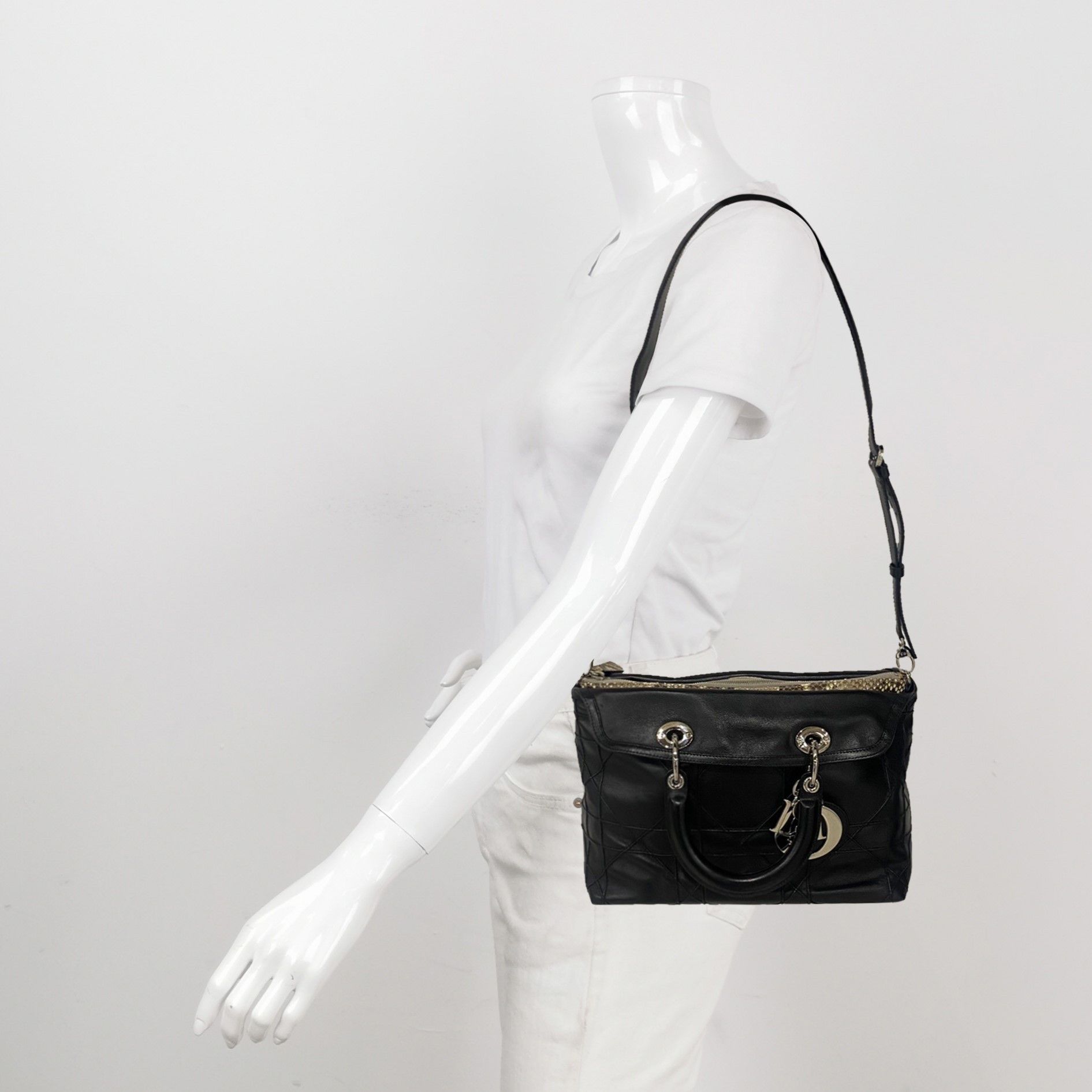 Dior Dior Women os Shoulder Bags Size ONE SIZE - 2 Thumbnail