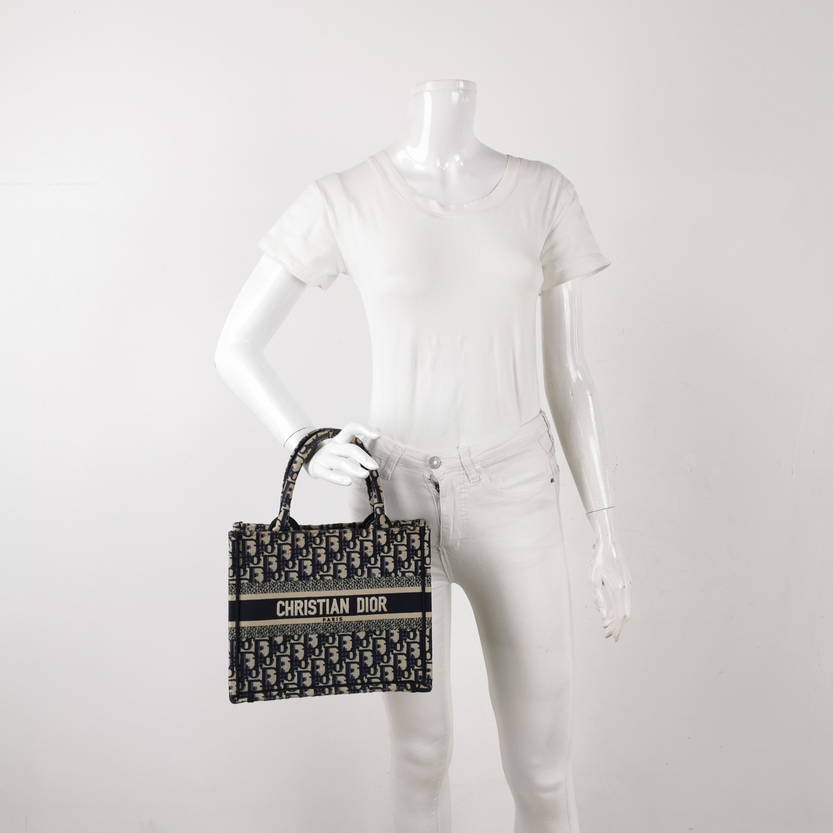 Dior Dior Women os Tote Bags Size ONE SIZE - 2 Thumbnail