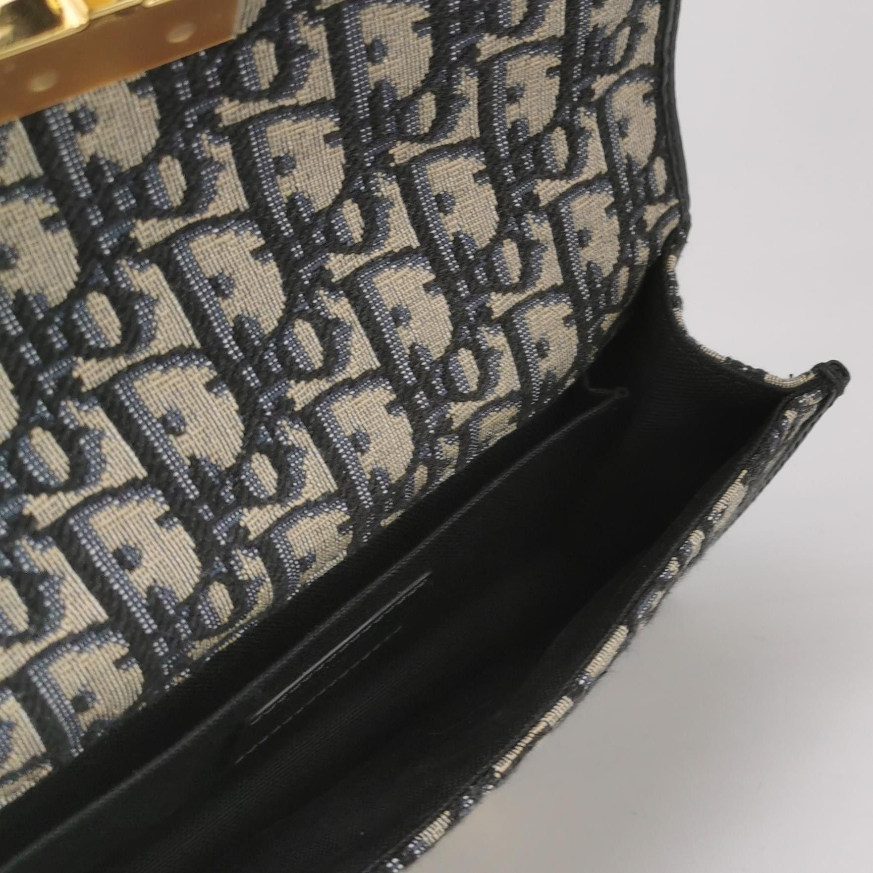 Dior Dior Women os Crossbody Bags Size ONE SIZE - 7 Thumbnail