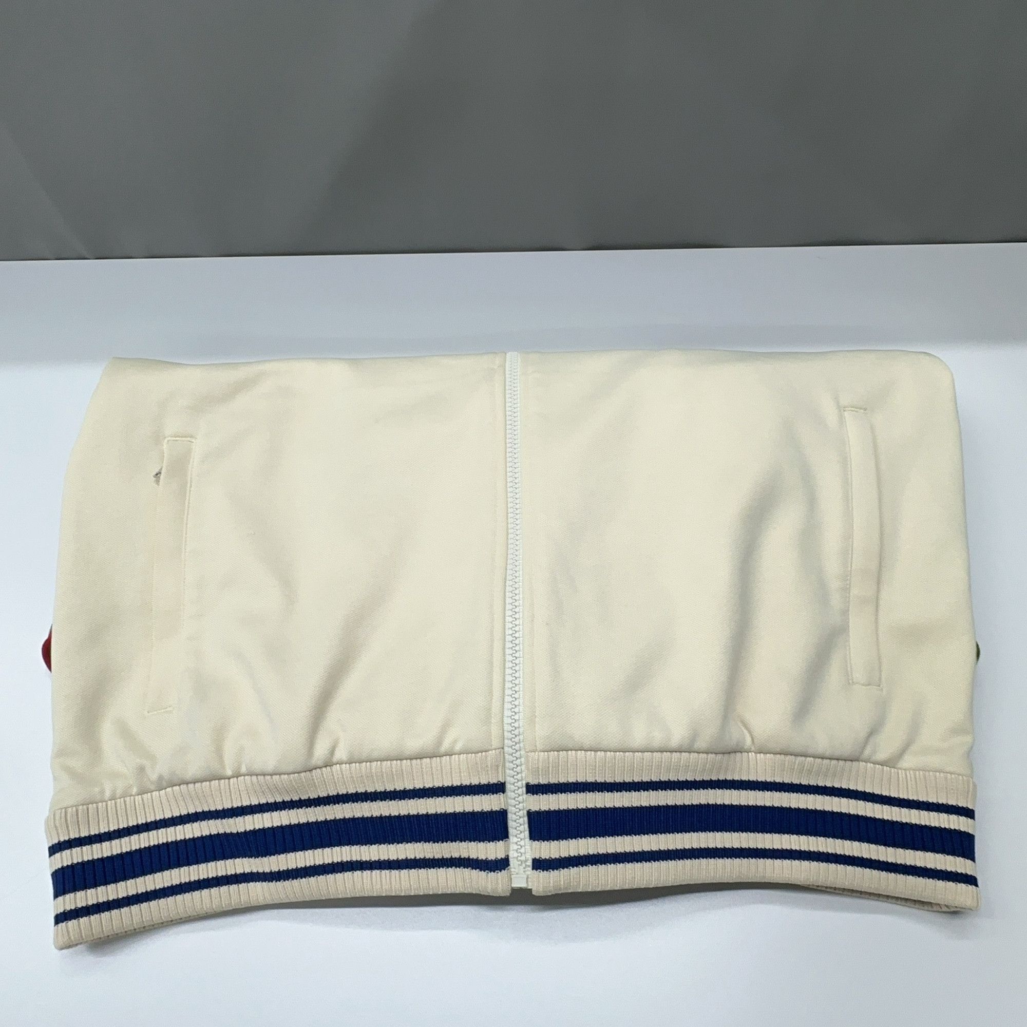 Gucci Gucci Logo Patch Track Jacket Size S Size US S / EU 44-46 / 1 - 10 Thumbnail