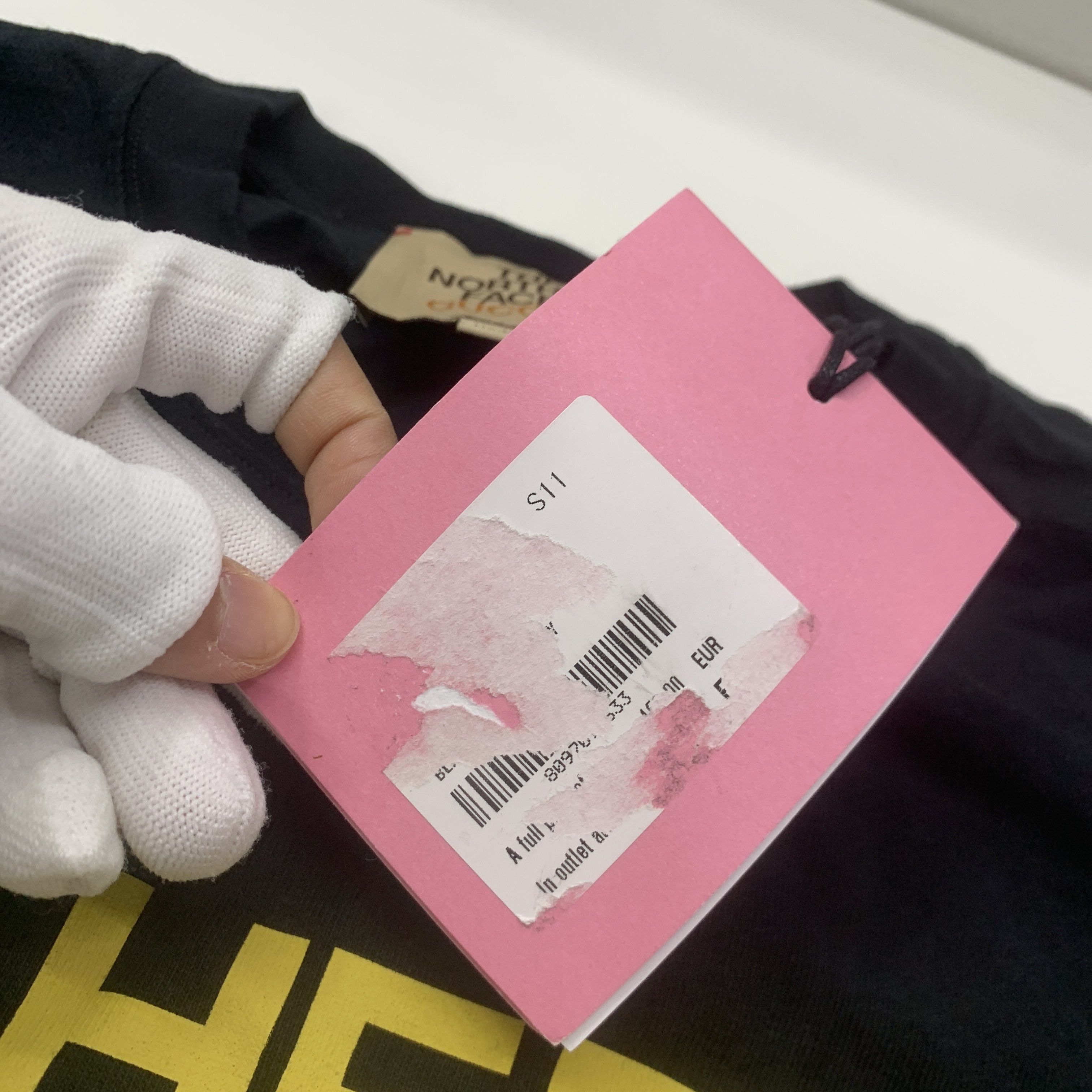 Gucci Gucci x The North Face Logo T-Shirt Size S Size US S / EU 44-46 / 1 - 4 Thumbnail