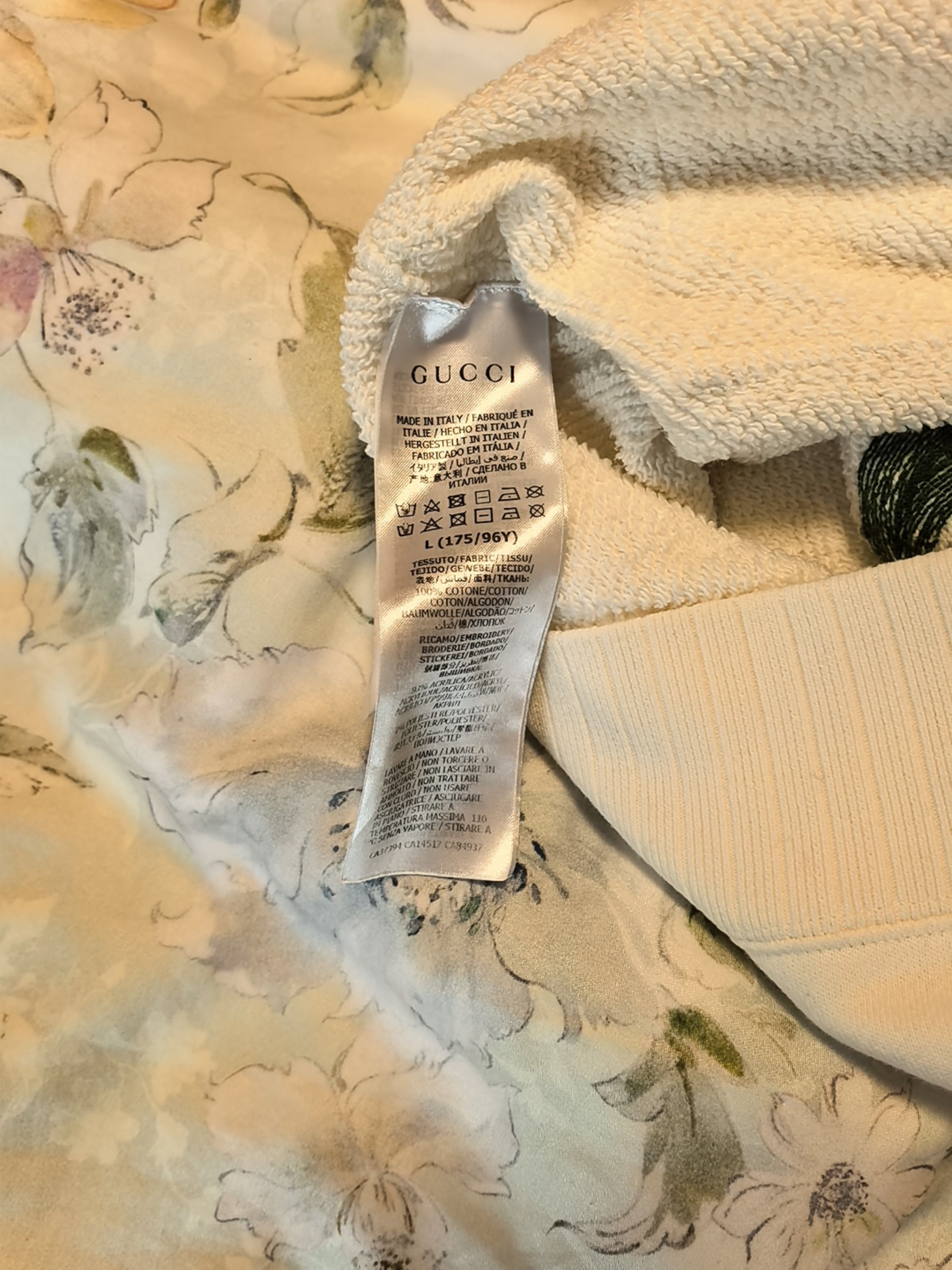 Gucci Gucci Embroidered Cherry Logo Sweatshirt Size L Size L / US 10 / IT 46 - 4 Thumbnail