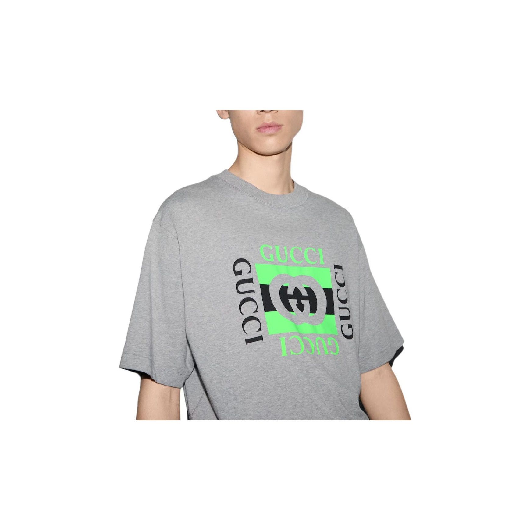 Gucci Gucci Logo Graphic T-Shirt Size M Size US M / EU 48-50 / 2 - 11 Thumbnail