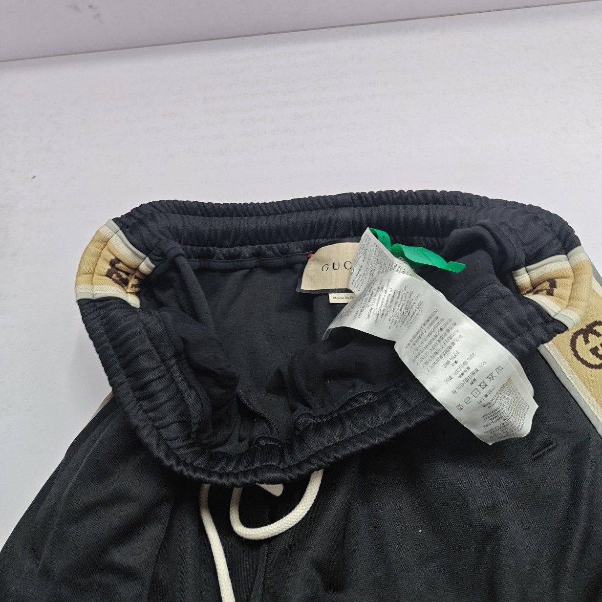 Gucci Gucci GG Logo Side Stripe Shorts Size S Size US 30 / EU 46 - 7 Thumbnail