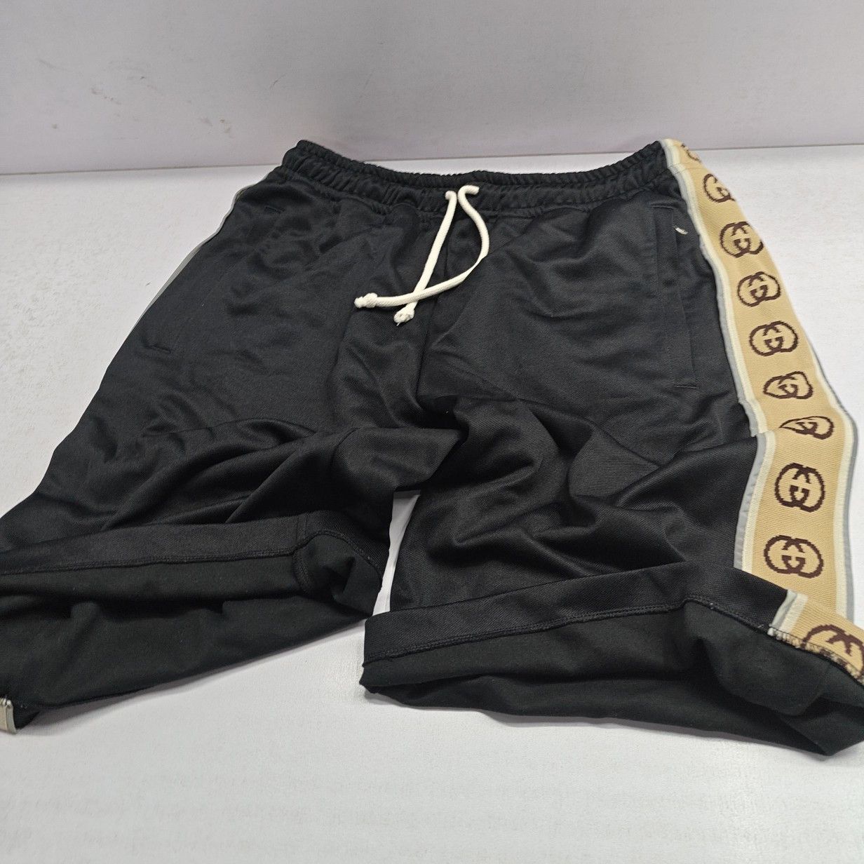Gucci Gucci GG Logo Side Stripe Shorts Size S Size US 30 / EU 46 - 9 Thumbnail