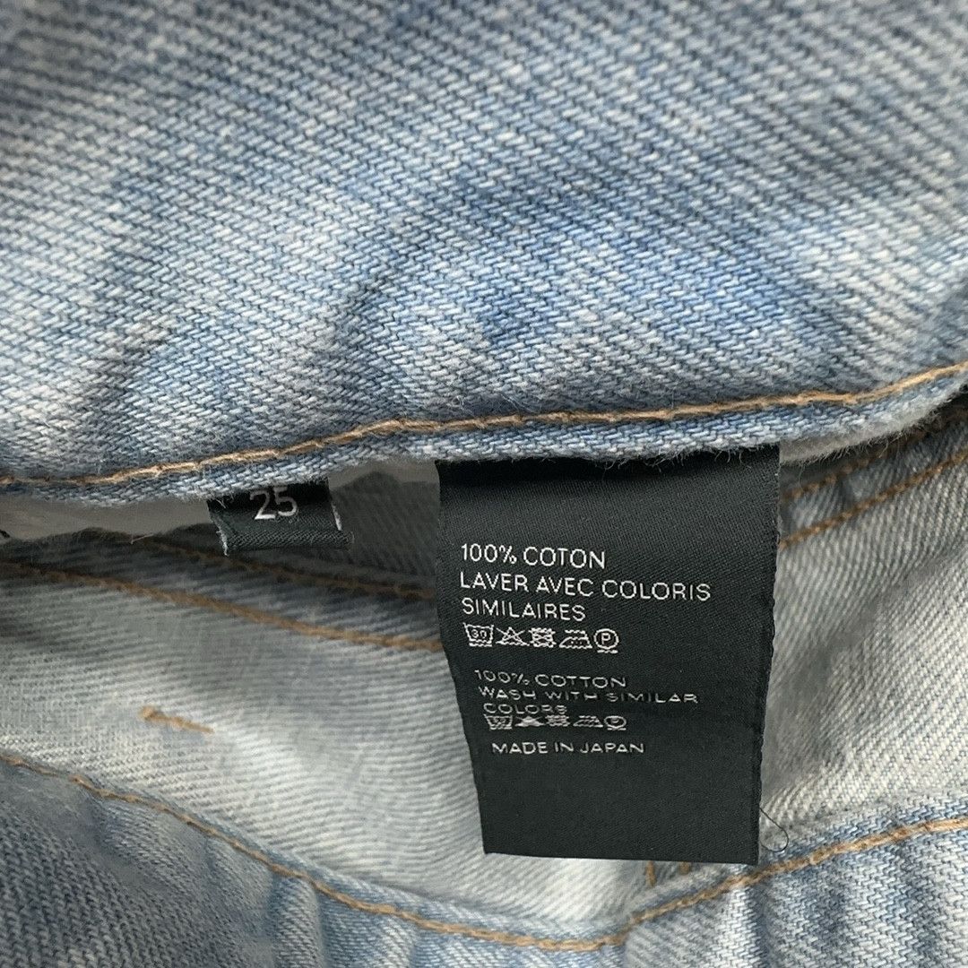 Celine Celine Light Wash Straight Leg Jeans Size 25 Size 25" / US 0 / IT 36 - 5 Thumbnail