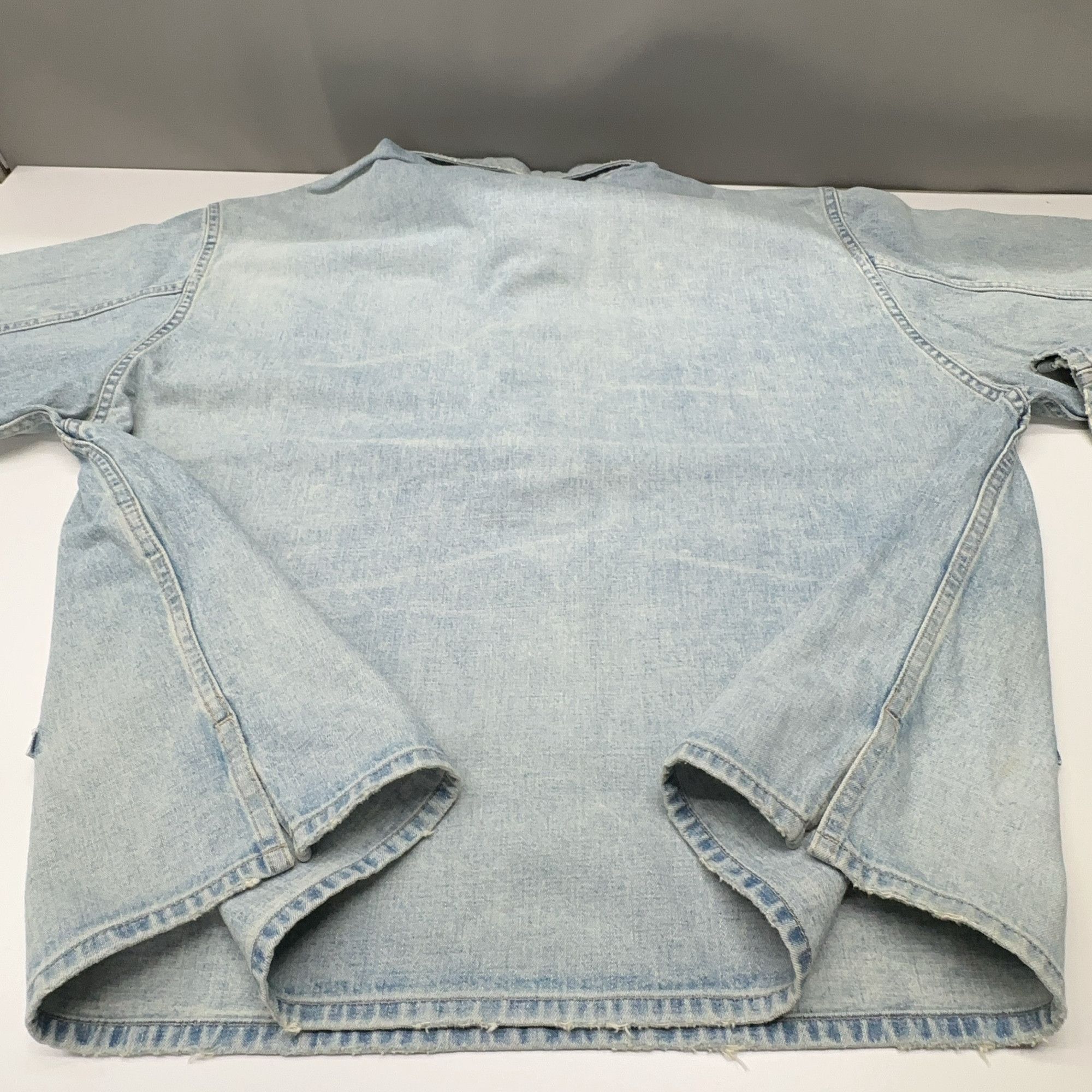 Celine Celine Washed Denim Pullover Jacket Size M Size M / US 6-8 / IT 42-44 - 14 Thumbnail