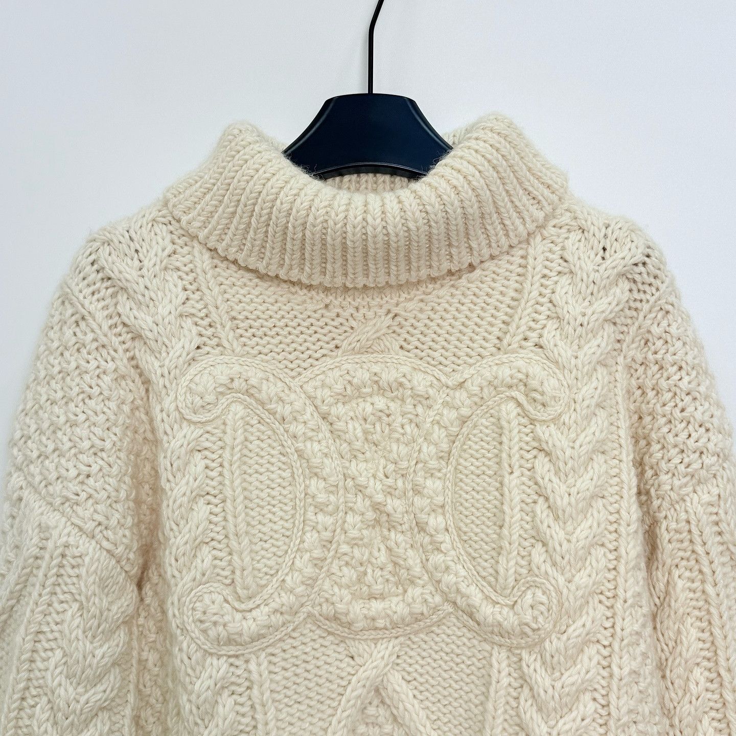Celine CELINE Cable Knit Turtleneck Sweater Size S Size S / US 4 / IT 40 - 7 Thumbnail