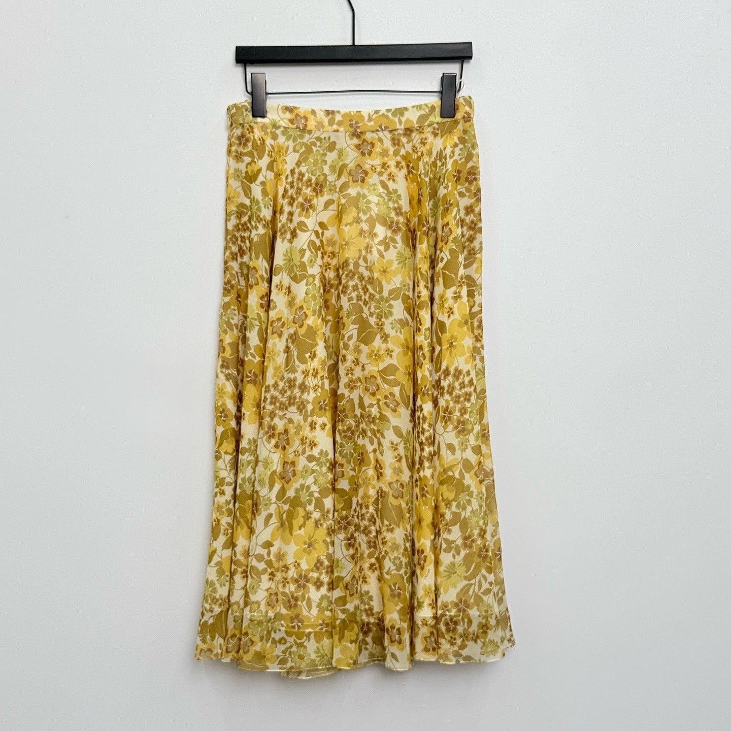 Celine Celine Floral Silk Midi Skirt Size 36 Size 26" / US 2 / IT 38 - 2 Thumbnail