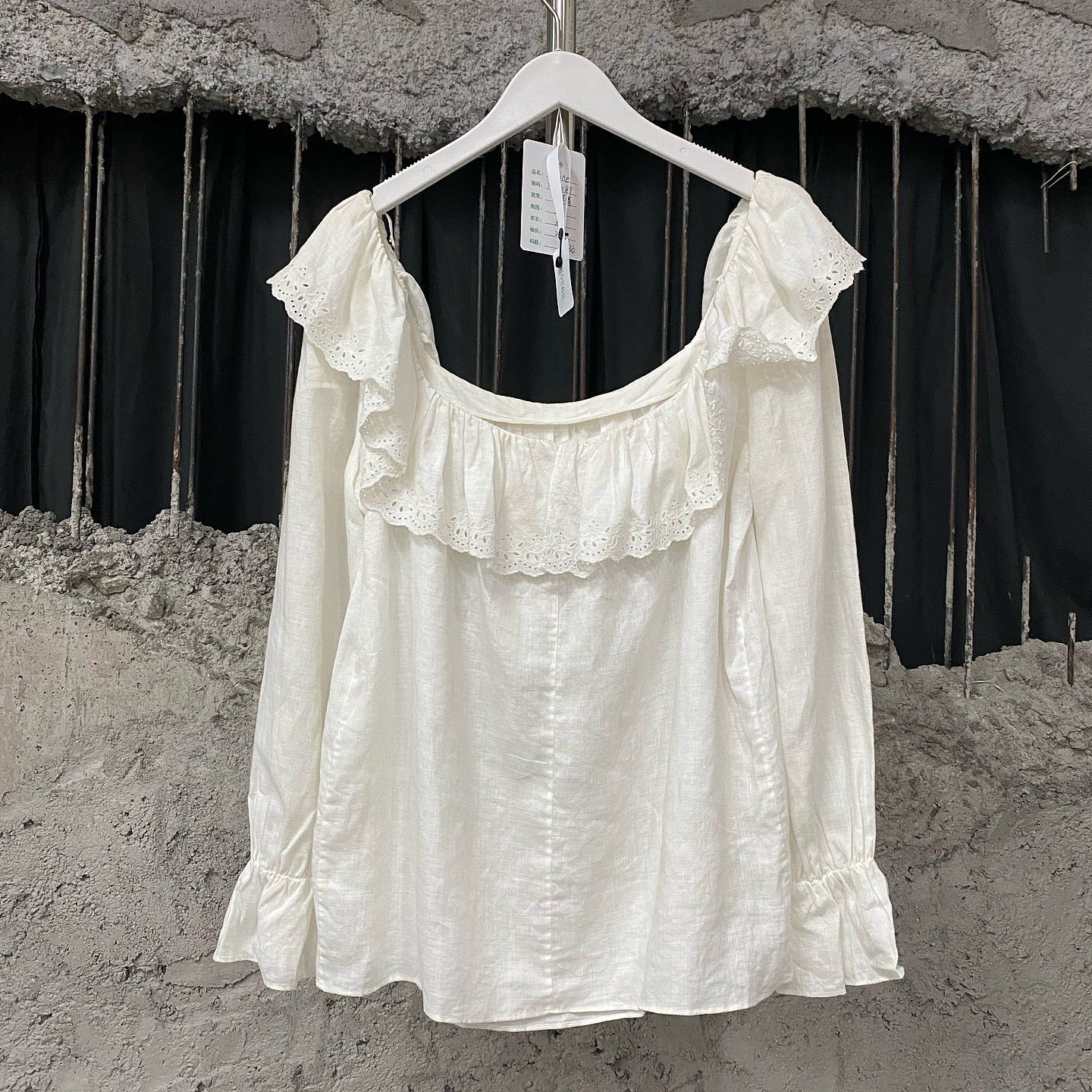 Celine Celine Eyelet Ruffle Blouse Size 36 Size XS / US 0-2 / IT 36-38 - 2 Thumbnail