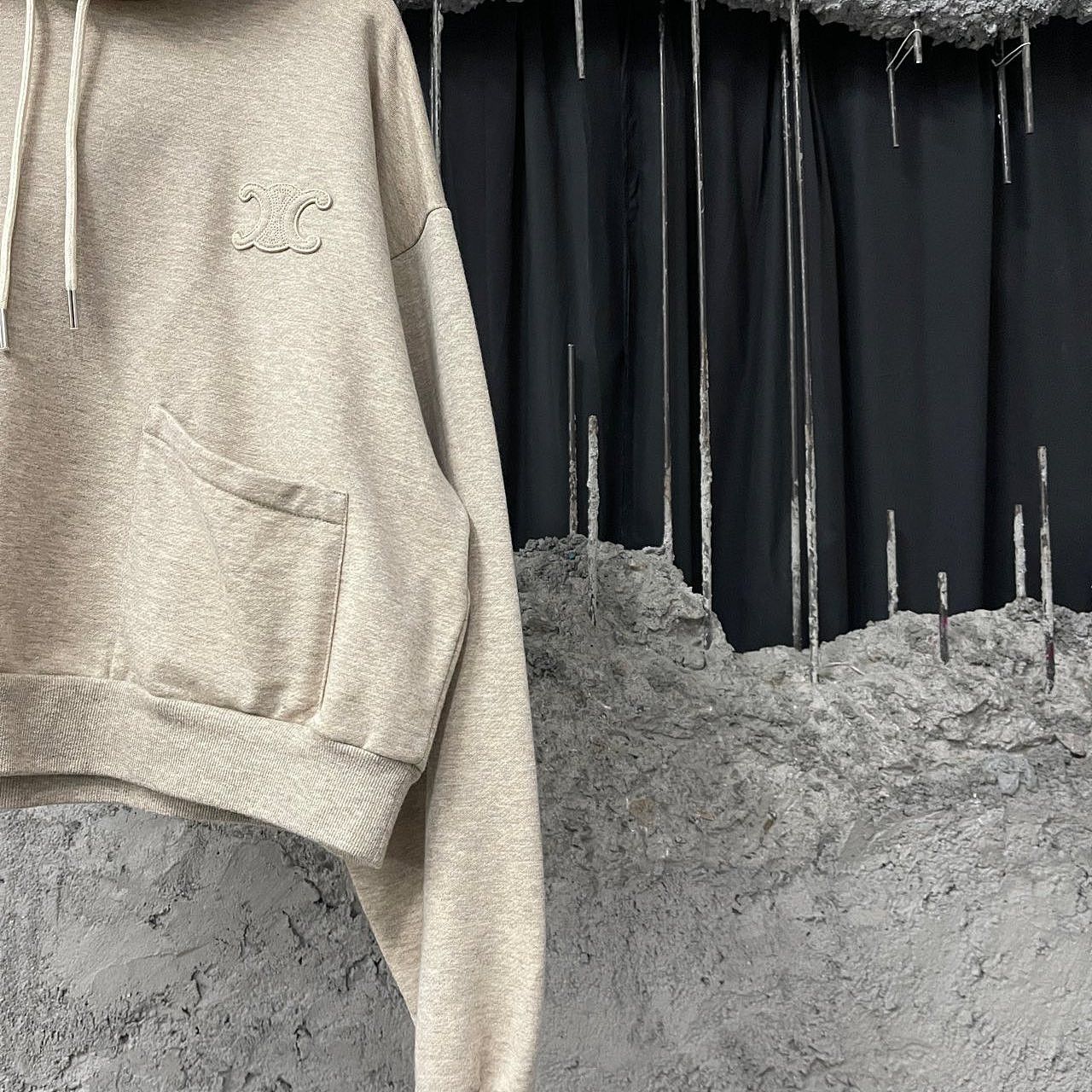 Celine CELINE Triomphe Logo Hoodie Size L Size L / US 10 / IT 46 - 6 Thumbnail