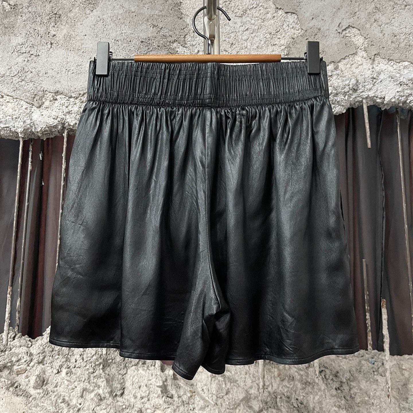 Celine CELINE Logo Patch Satin Shorts Size 36 Size 26" / US 2 / IT 38 - 2 Thumbnail