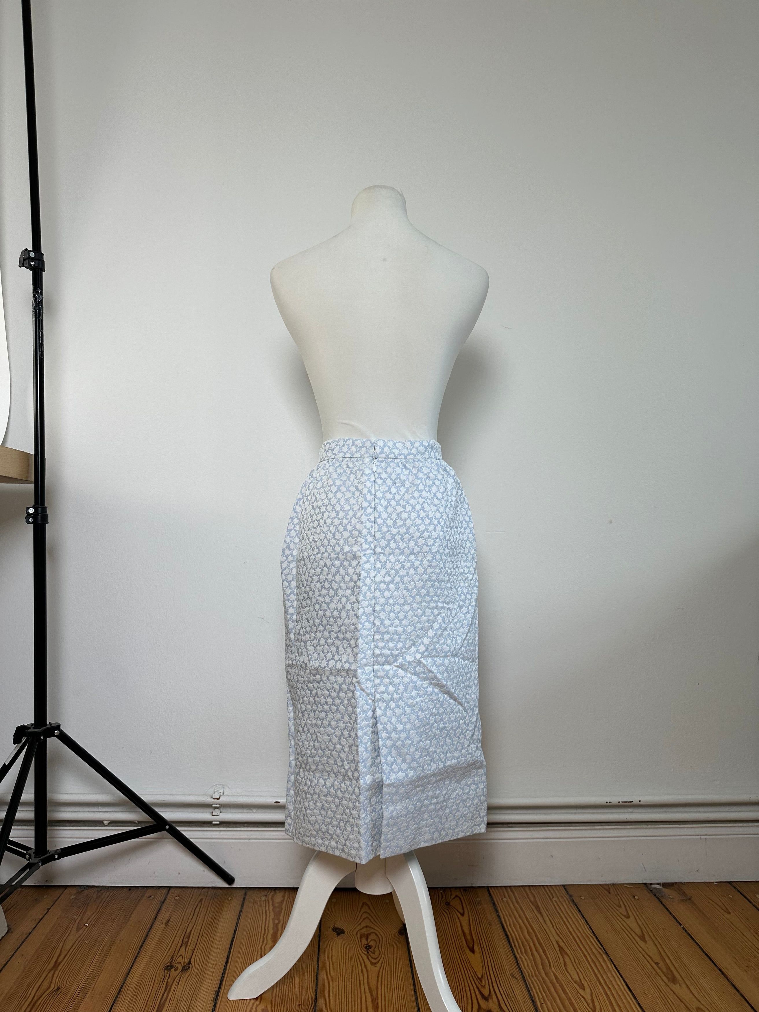 Givenchy Vintage Silk Skirt Light Size 27" / US 4 / IT 40 - 3 Thumbnail